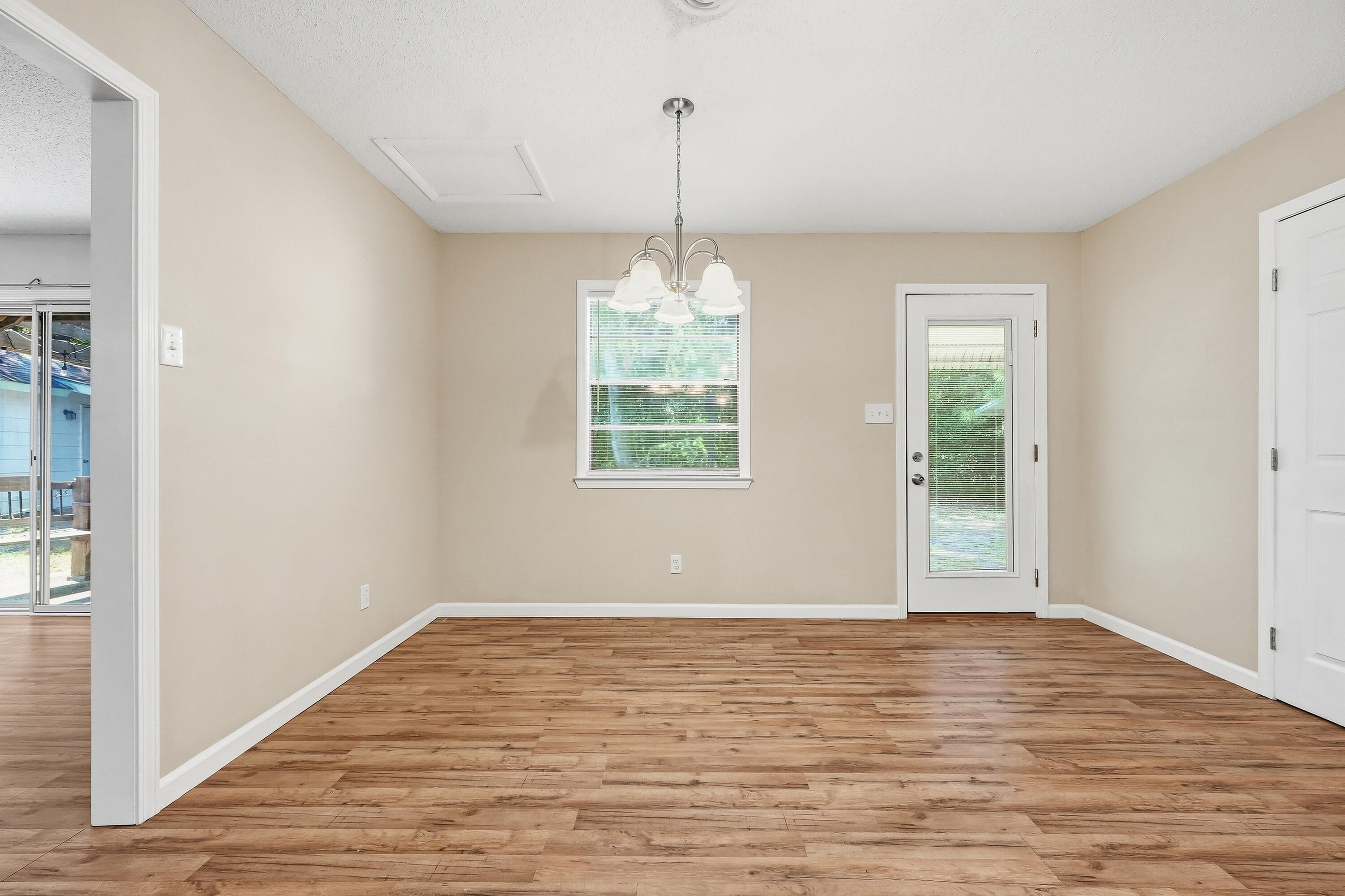 SANTASIA PARK 1ST ADDN - Residential Lease