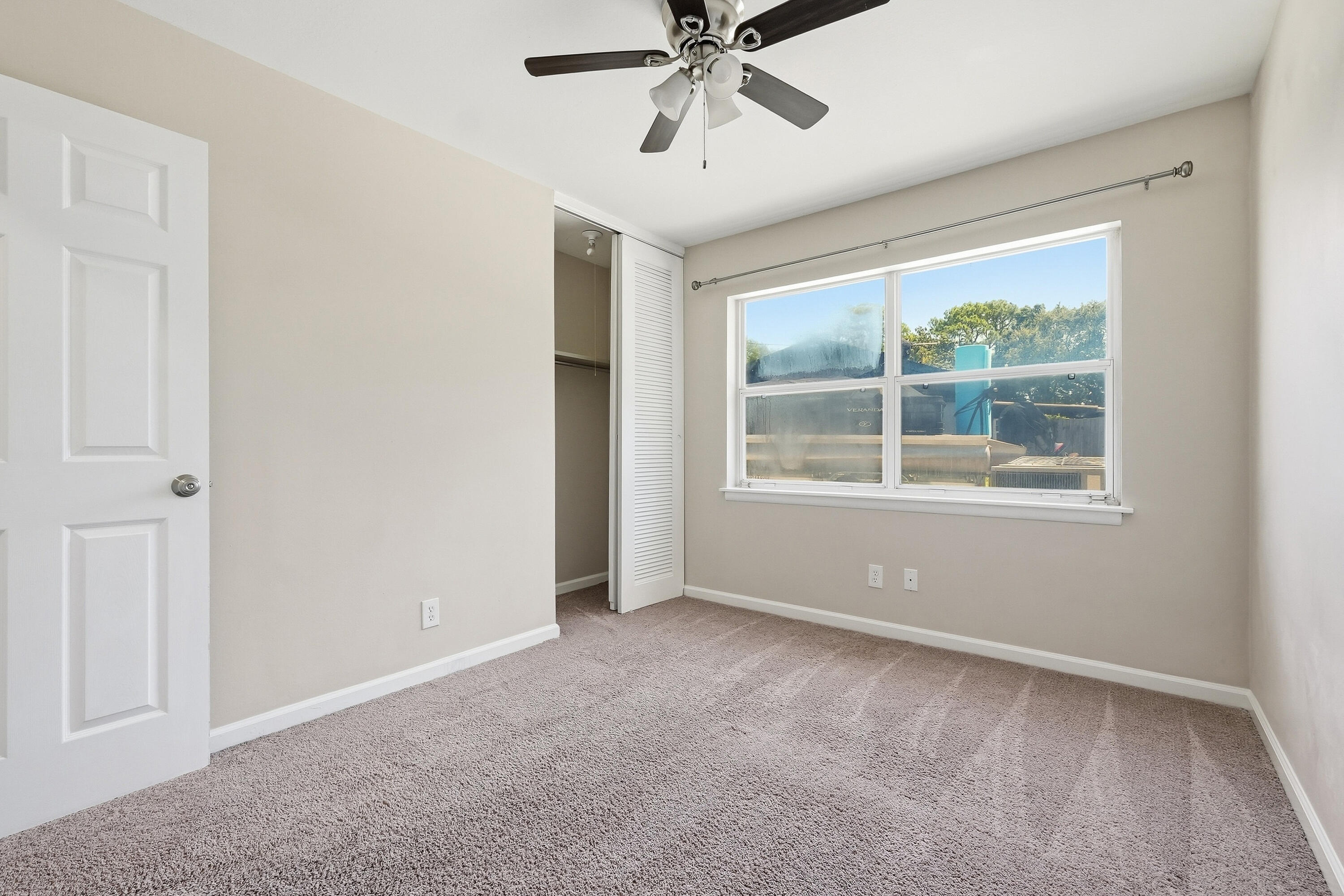 SANTASIA PARK 1ST ADDN - Residential Lease