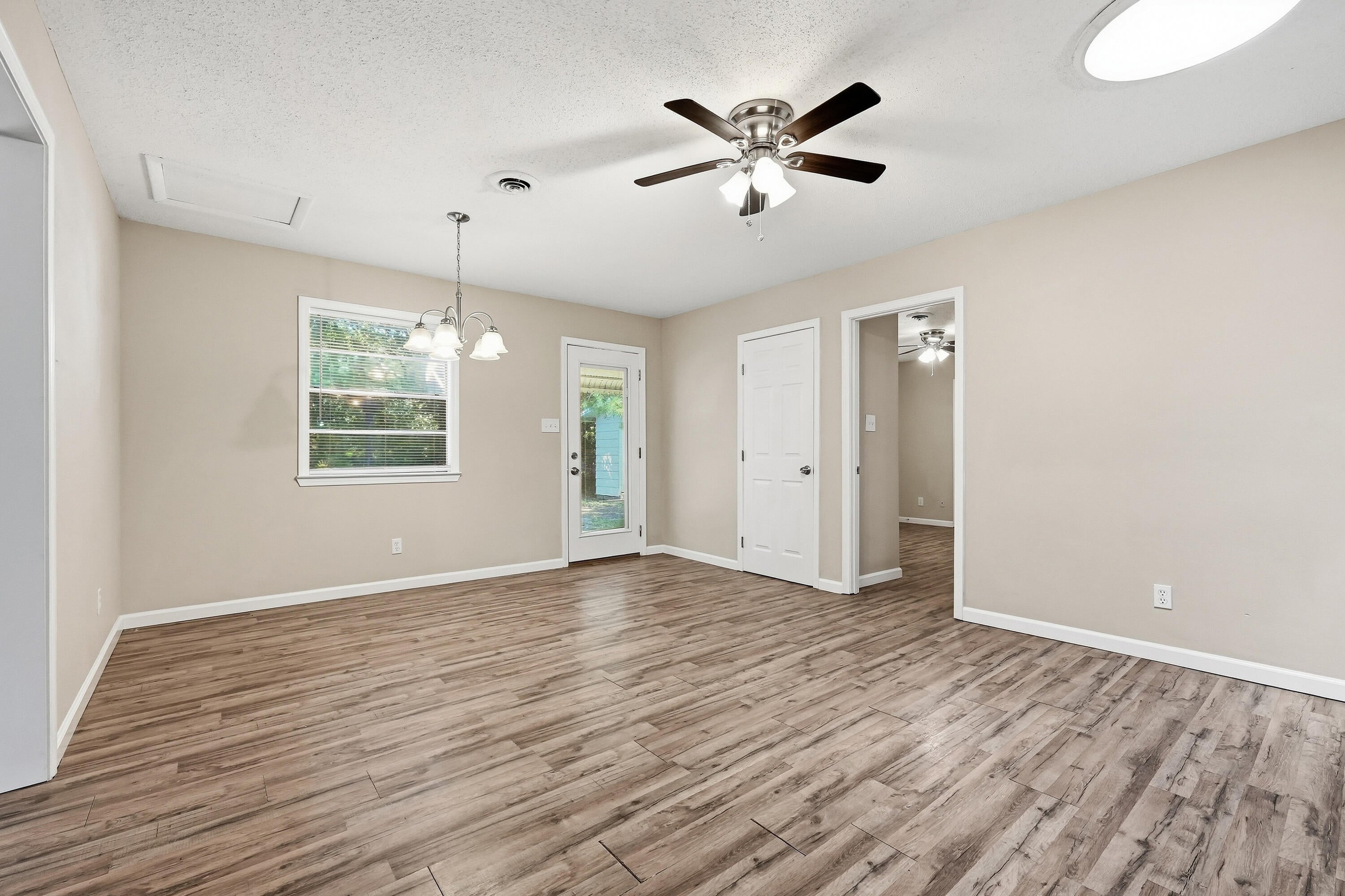 SANTASIA PARK 1ST ADDN - Residential Lease