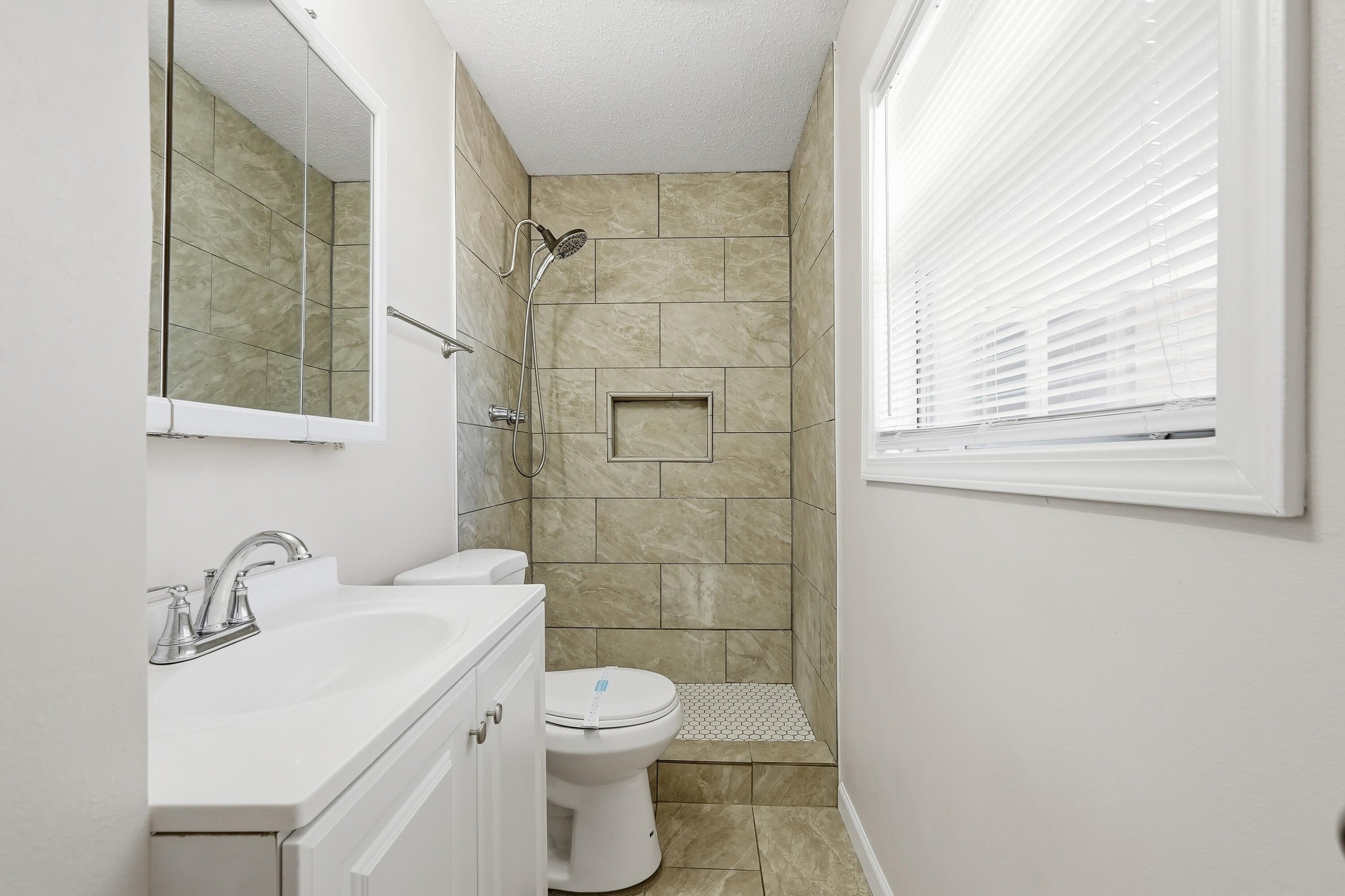 SANTASIA PARK 1ST ADDN - Residential Lease
