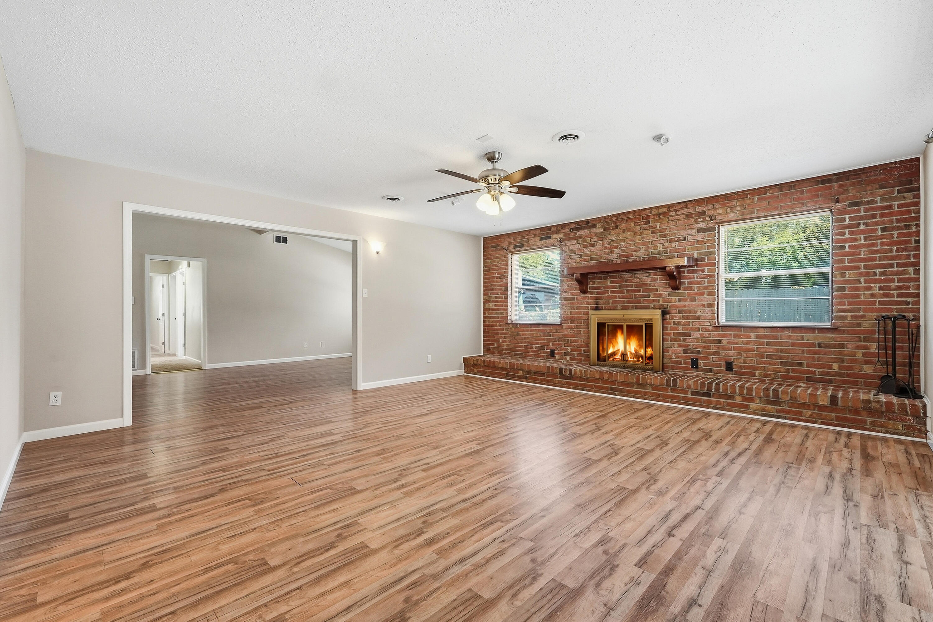 SANTASIA PARK 1ST ADDN - Residential Lease