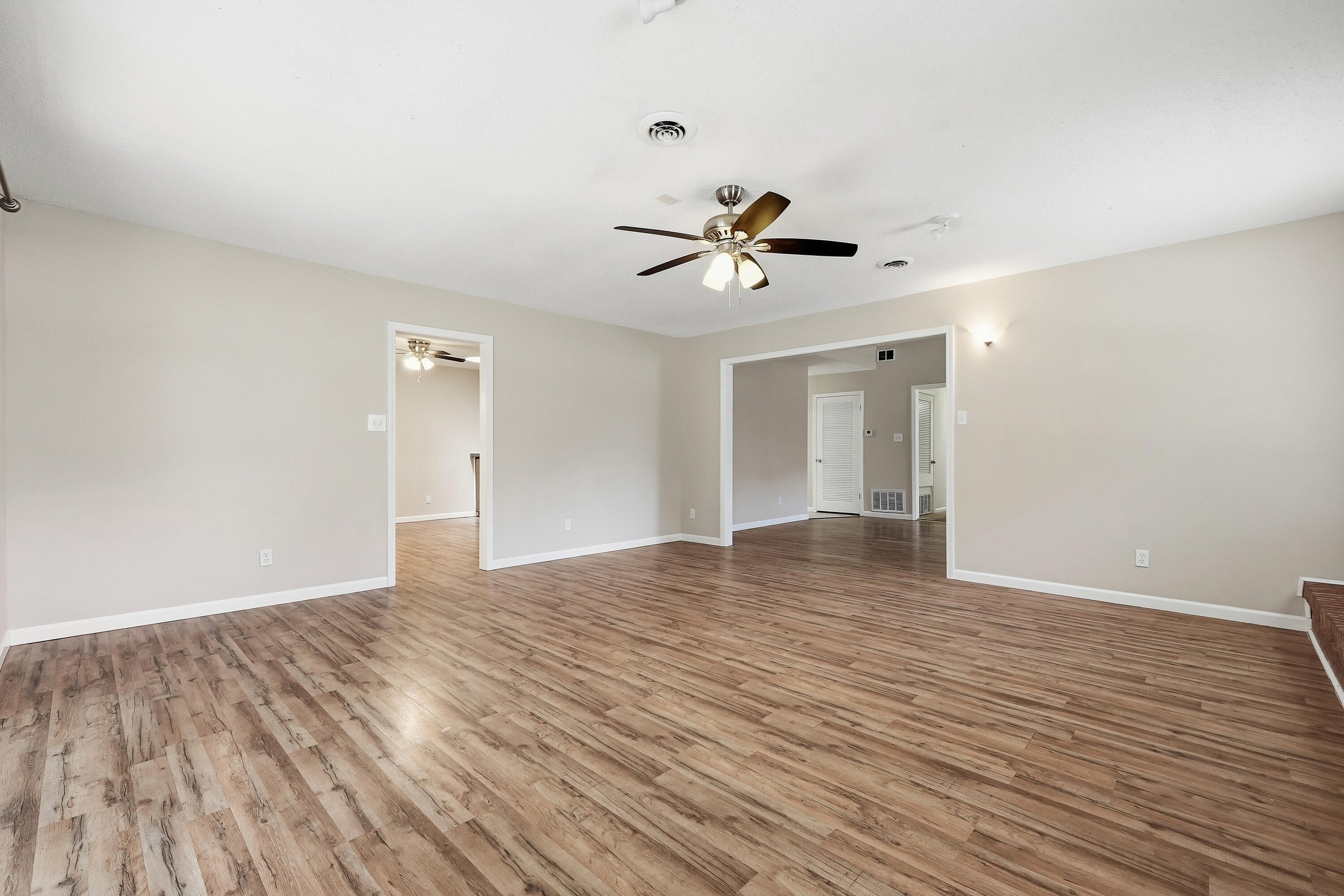 SANTASIA PARK 1ST ADDN - Residential Lease