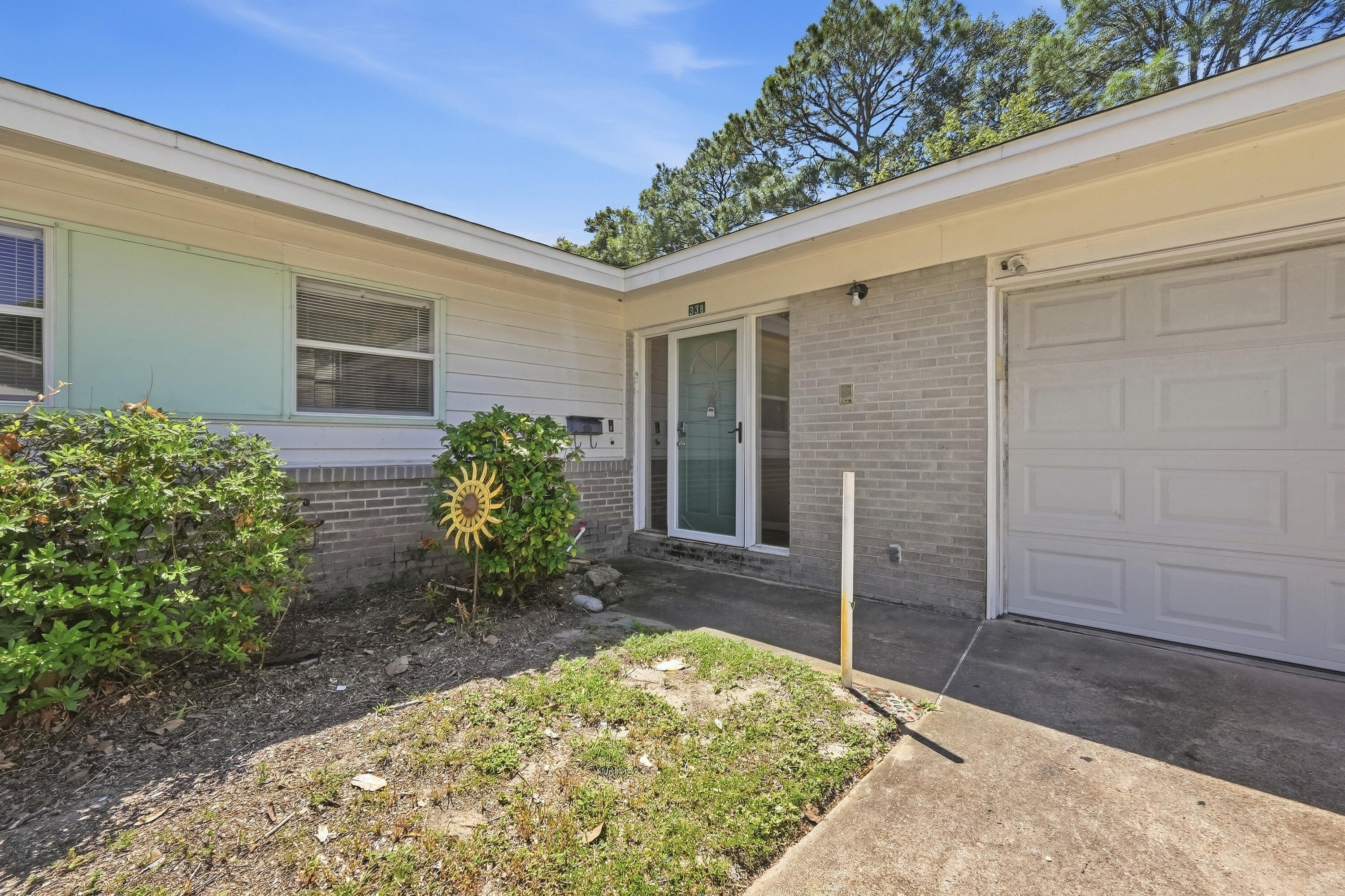 SANTASIA PARK 1ST ADDN - Residential Lease
