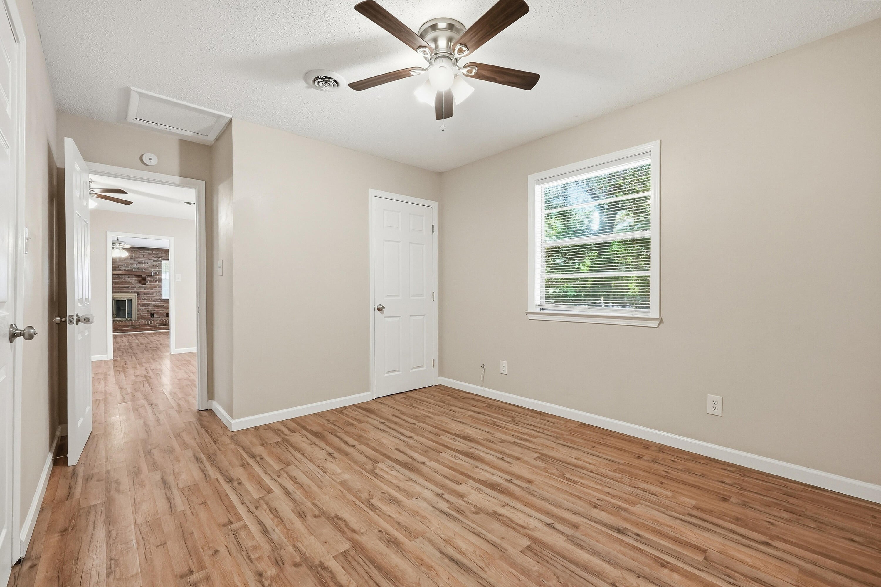 SANTASIA PARK 1ST ADDN - Residential Lease