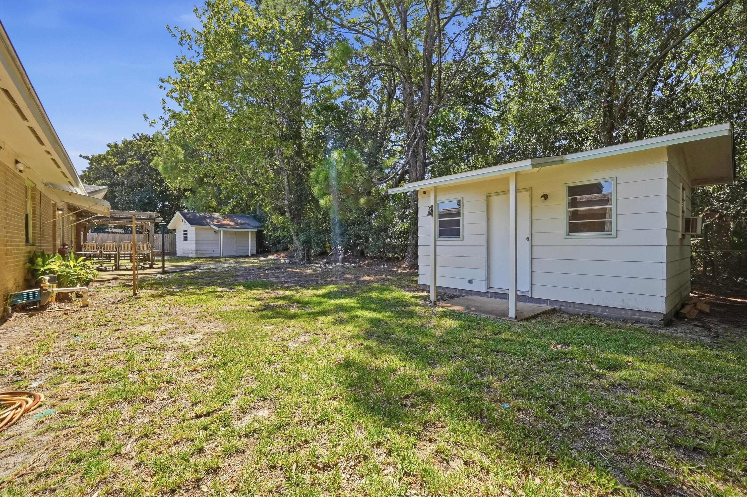 SANTASIA PARK 1ST ADDN - Residential Lease