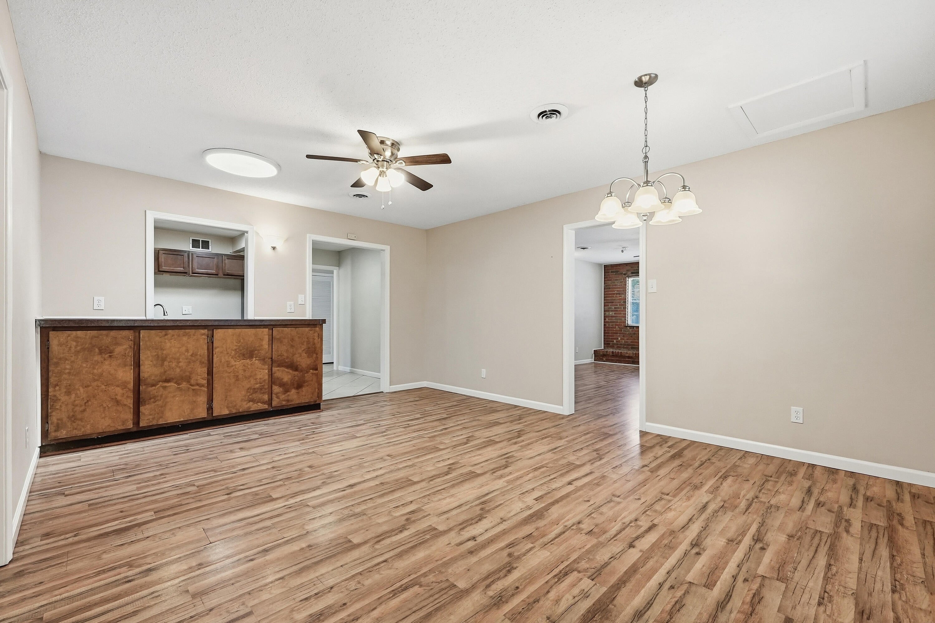 SANTASIA PARK 1ST ADDN - Residential Lease