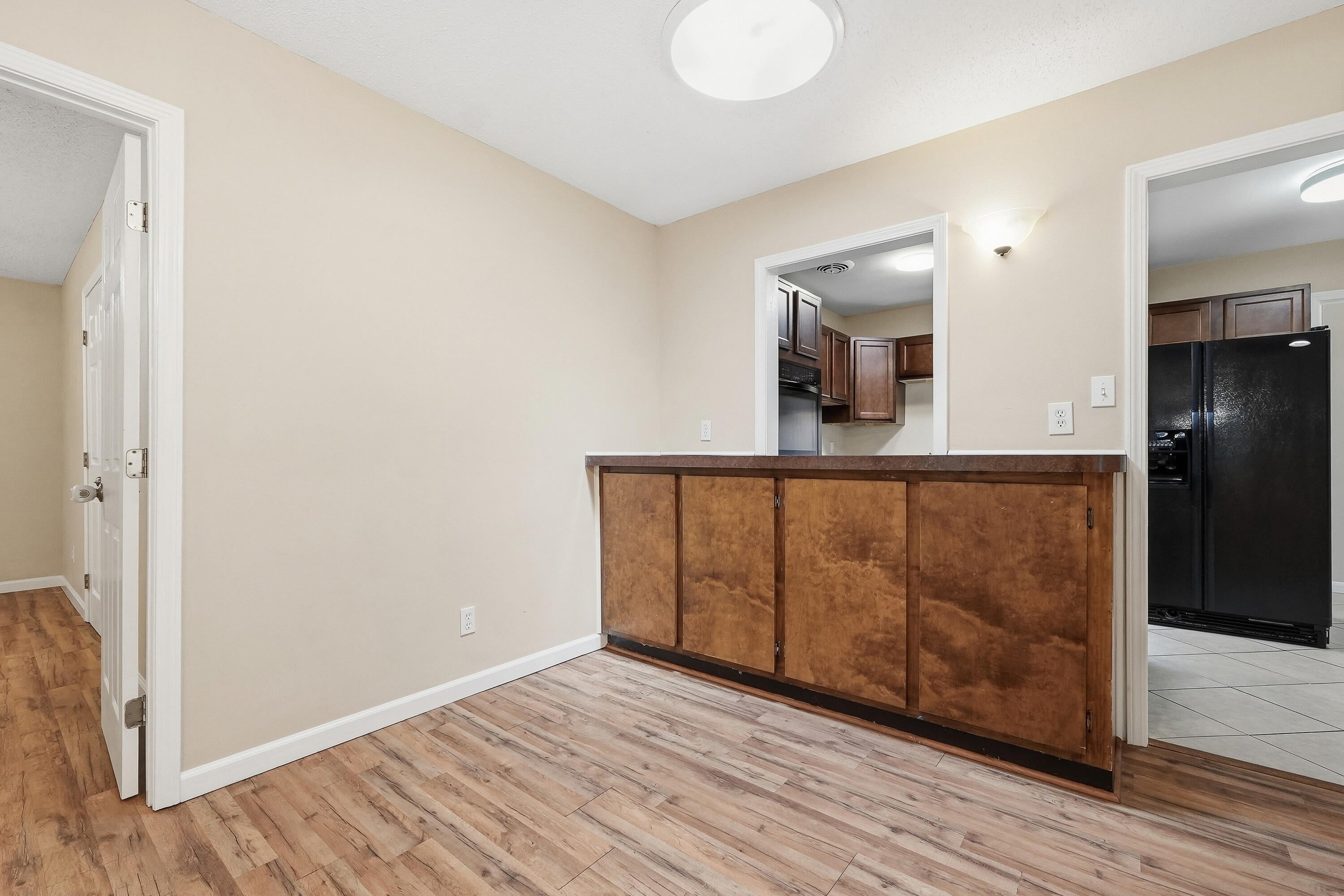 SANTASIA PARK 1ST ADDN - Residential Lease
