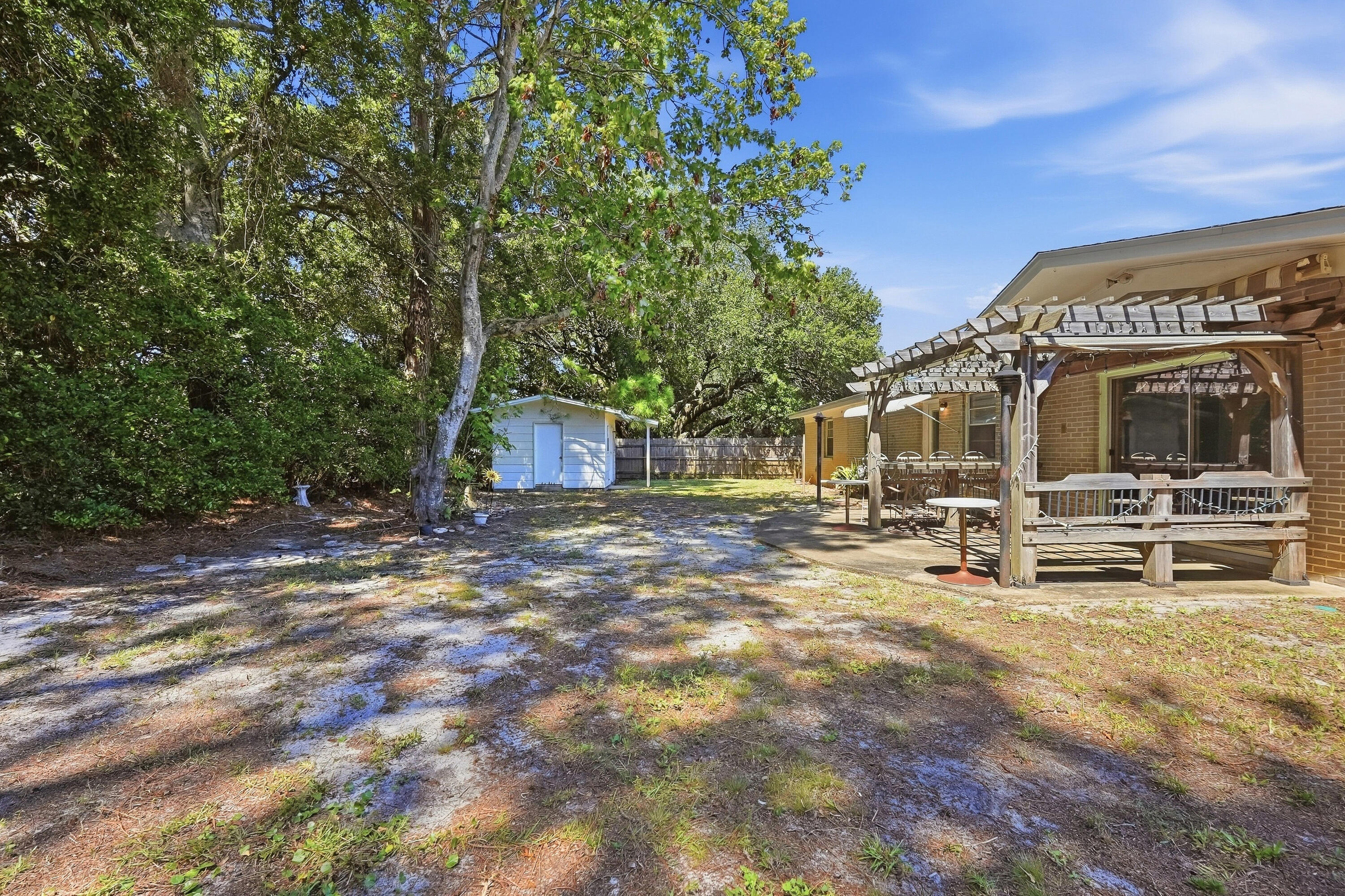 SANTASIA PARK 1ST ADDN - Residential Lease