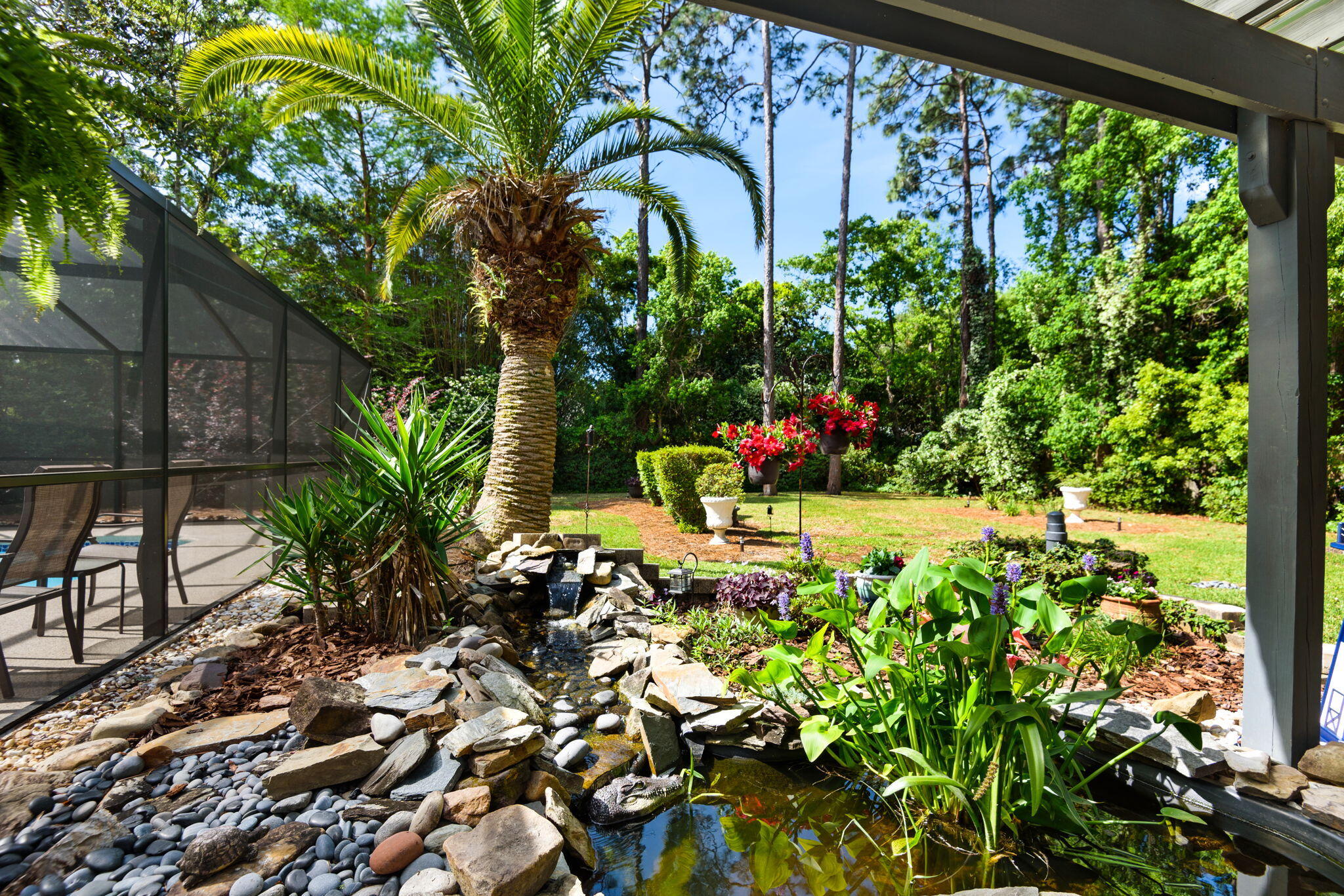 DANA POINTE - Residential