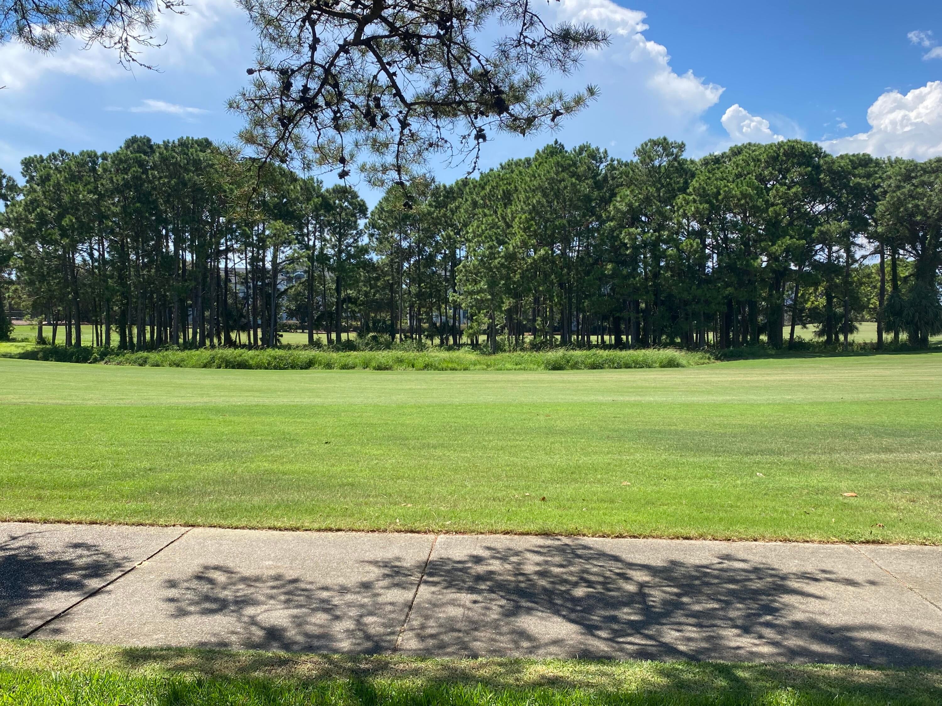 CALUSA BAY S/D - Land