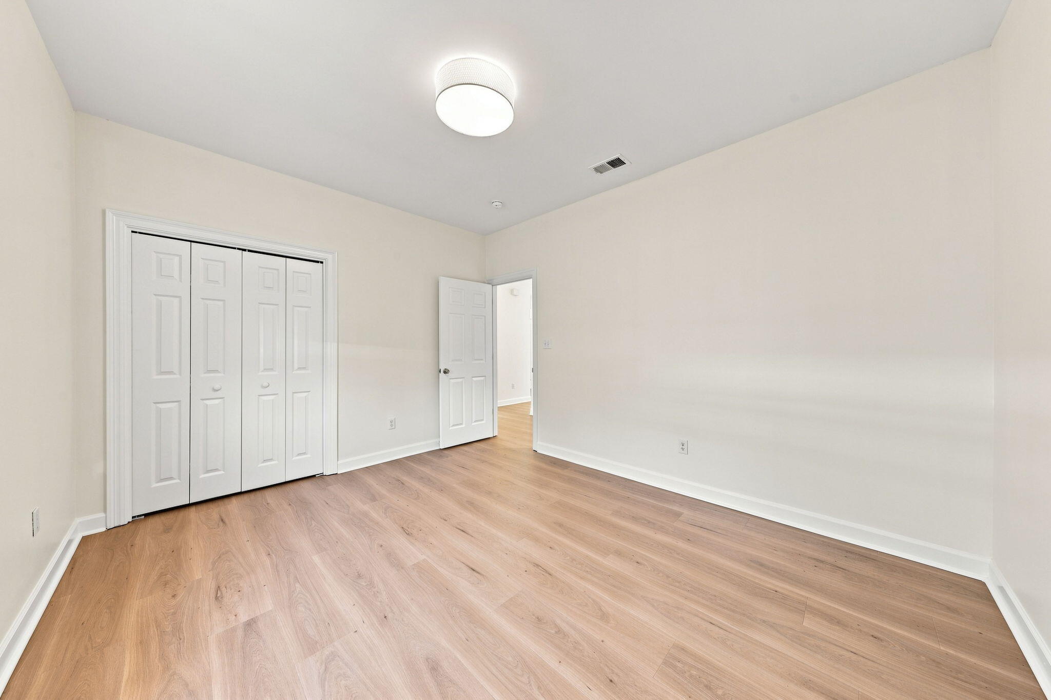 BAYSIDE - Residential