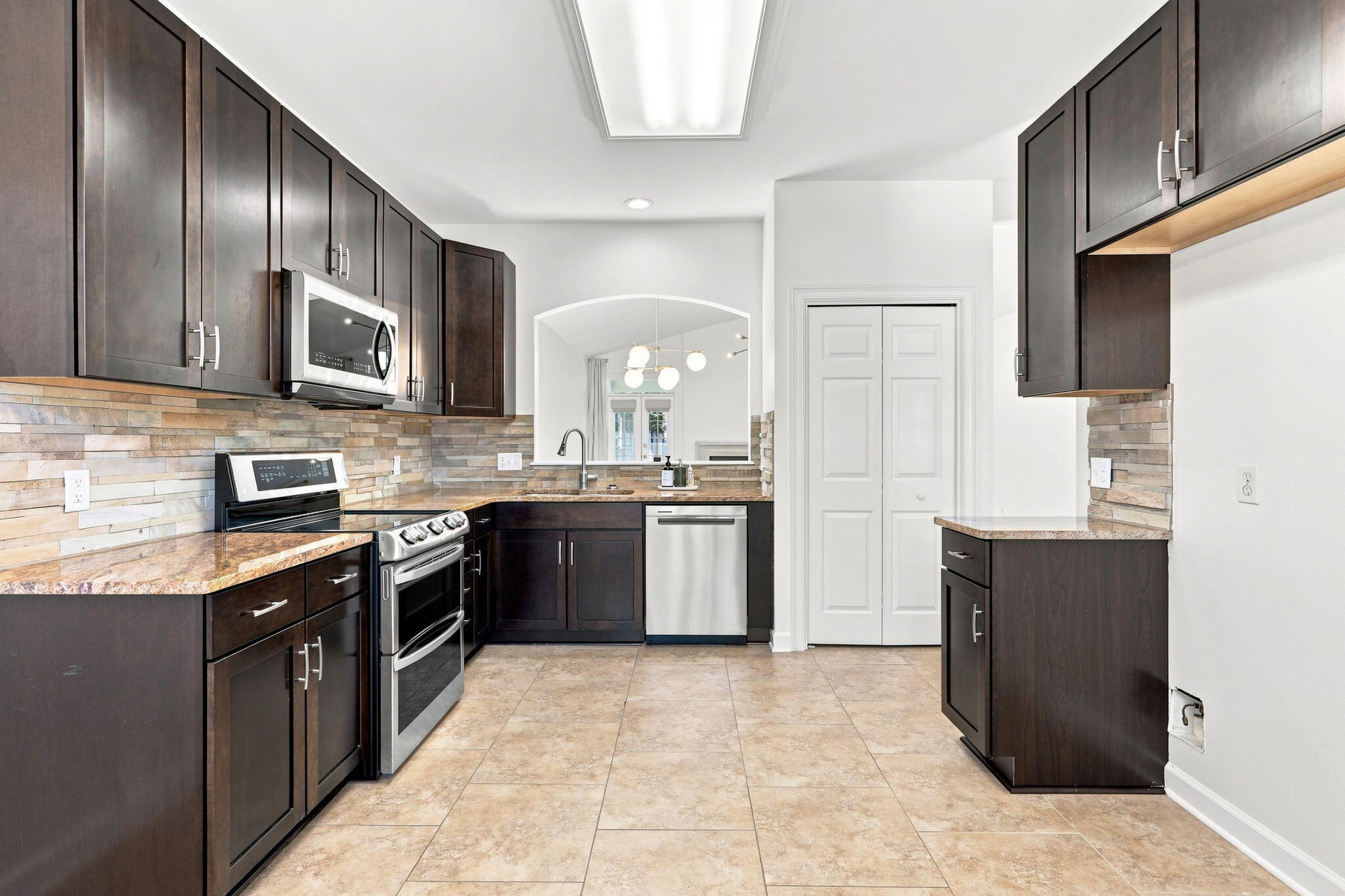 BAYSIDE - Residential
