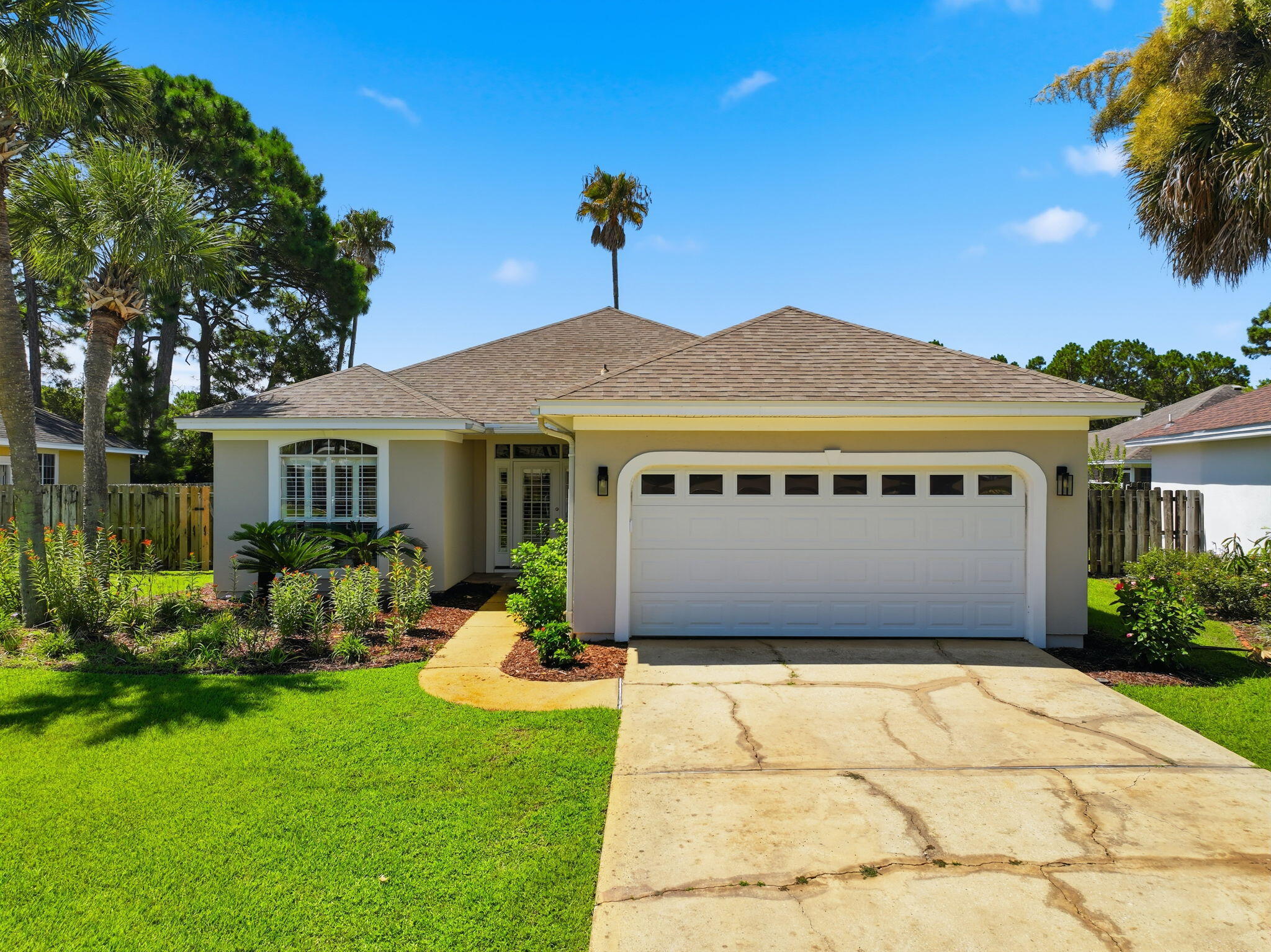 BAYSIDE - Residential