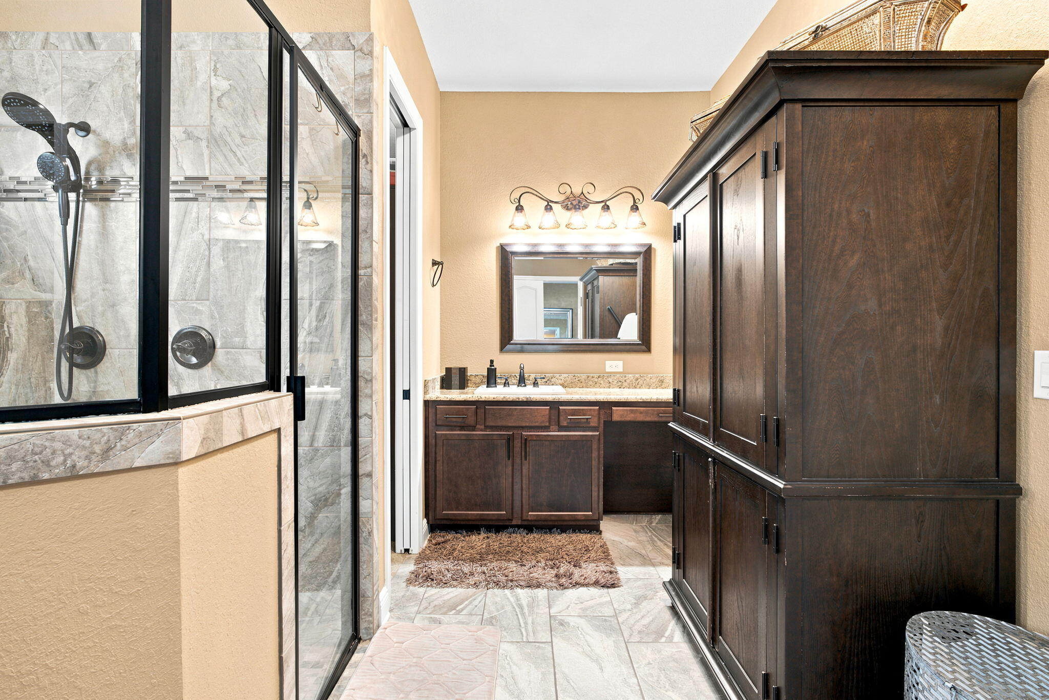 LA FONTAINE PHASE II - Residential