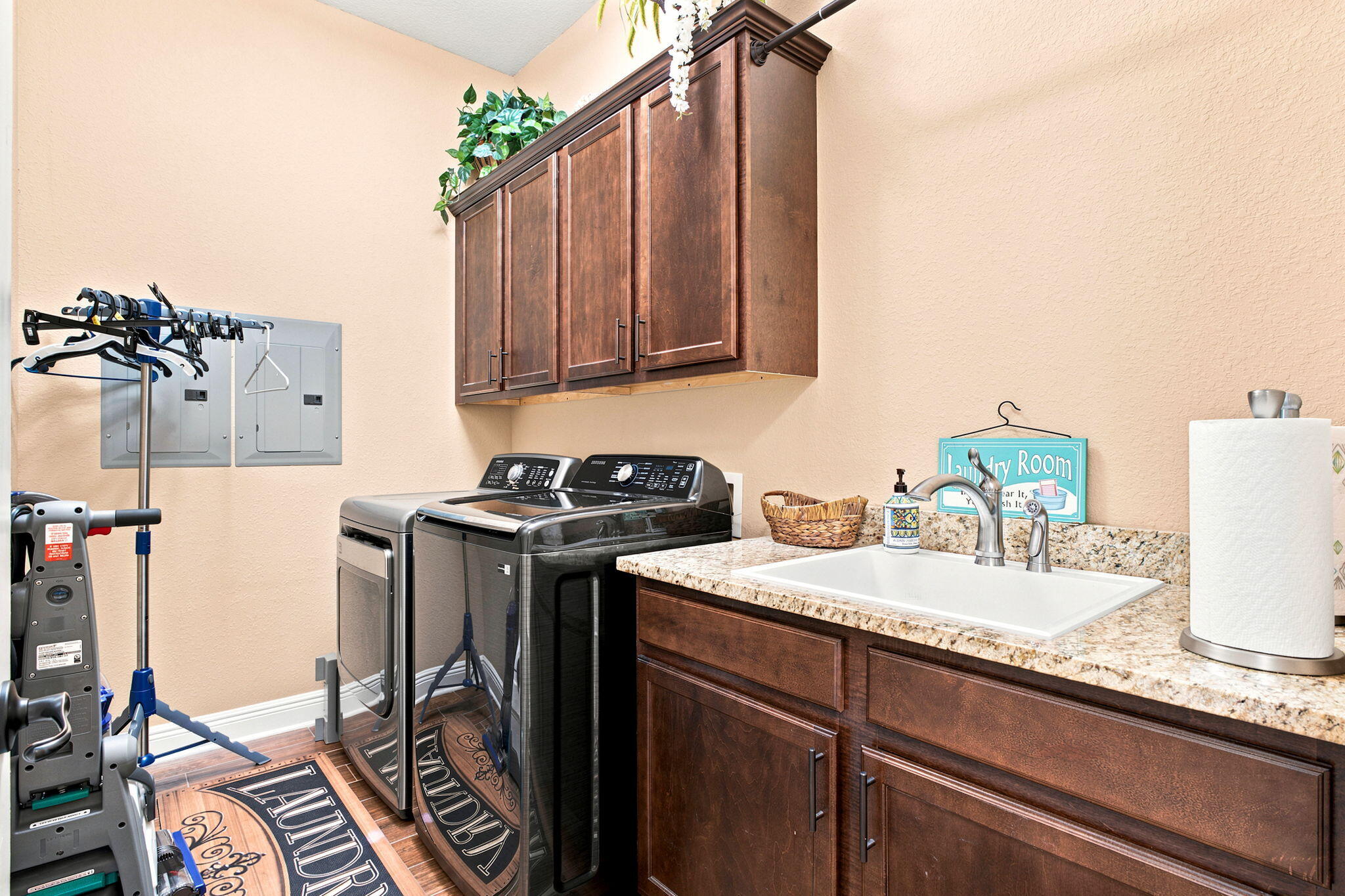 LA FONTAINE PHASE II - Residential