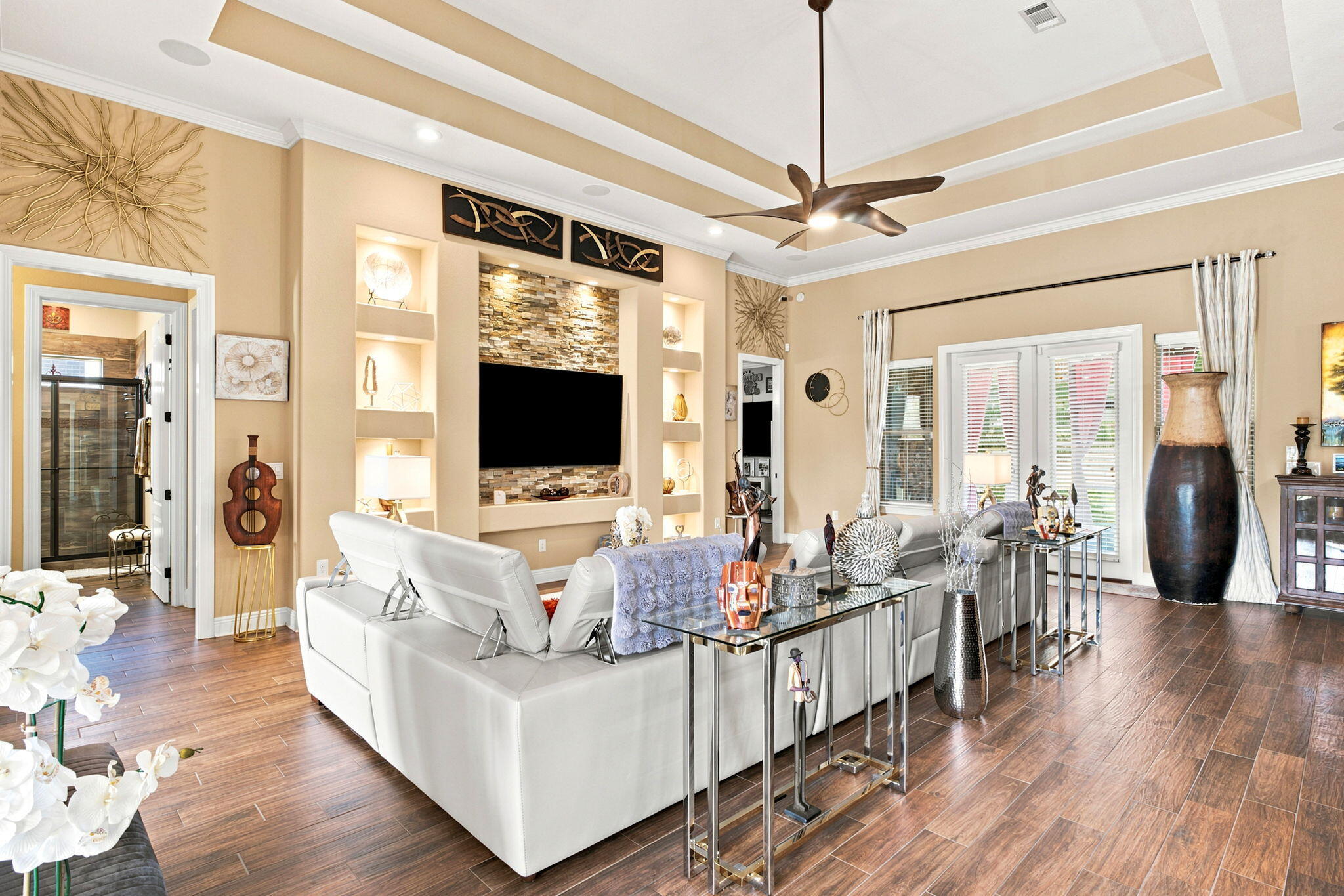 LA FONTAINE PHASE II - Residential