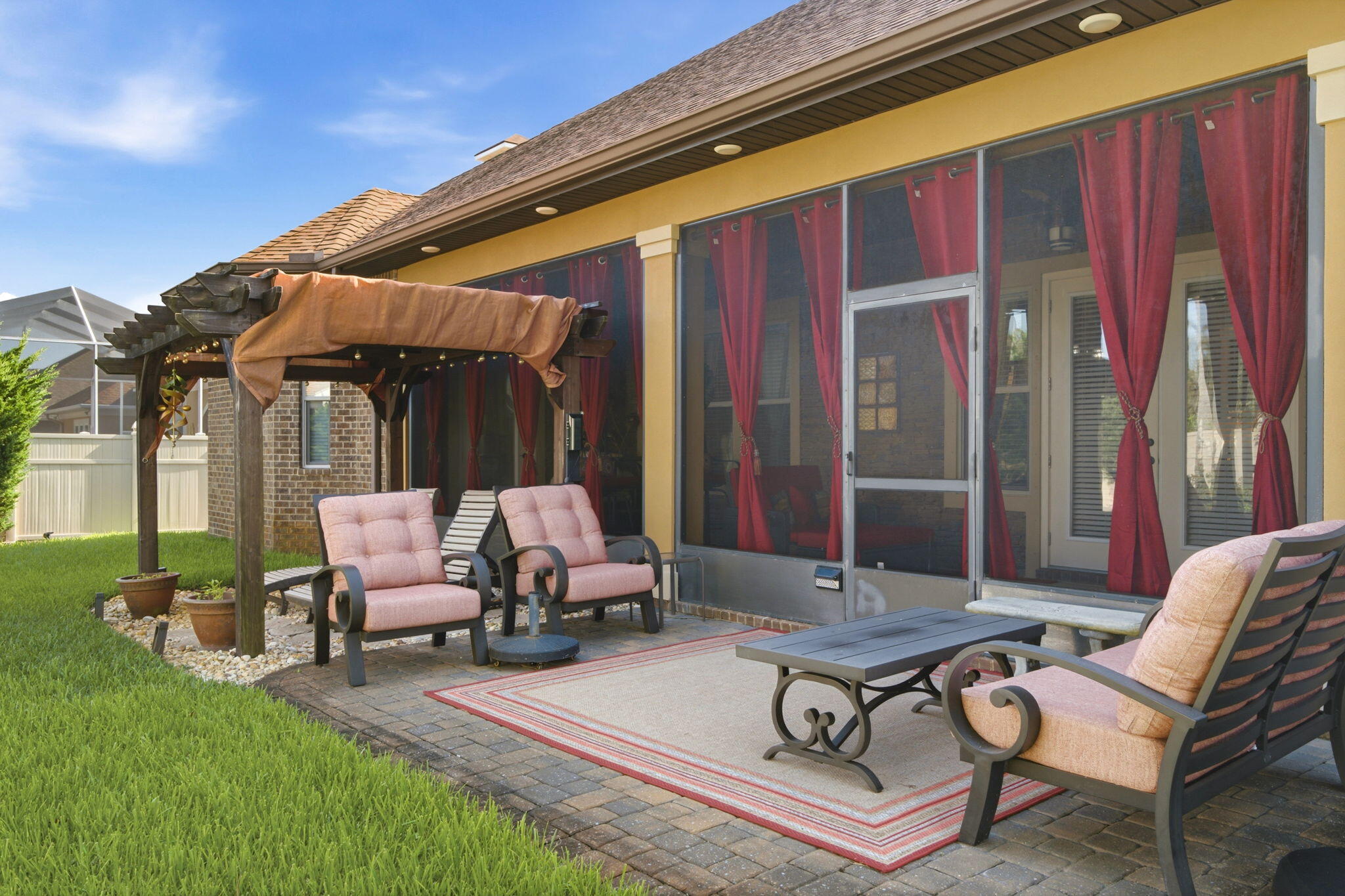 LA FONTAINE PHASE II - Residential