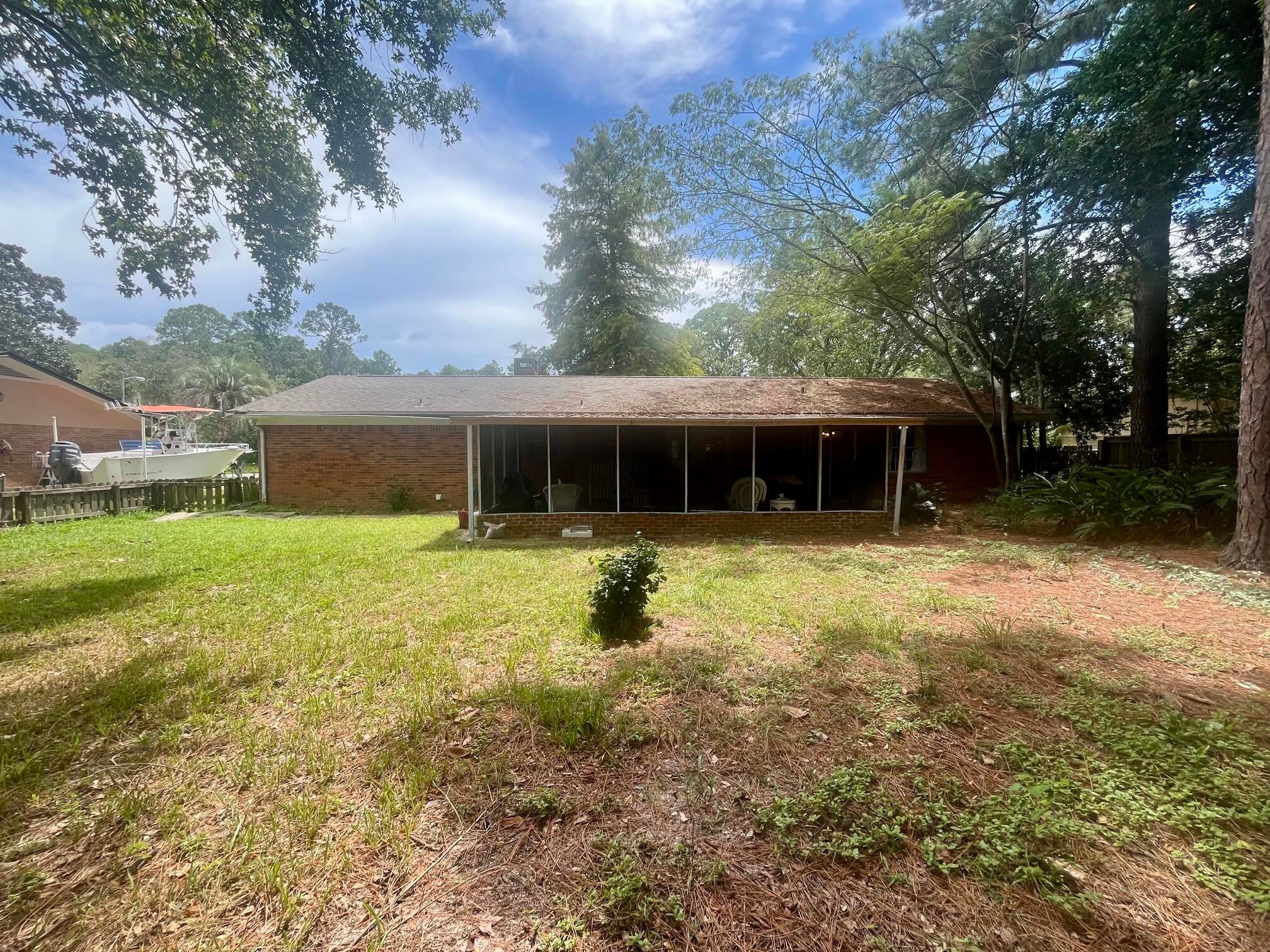 NICEVILLE PINES - Residential