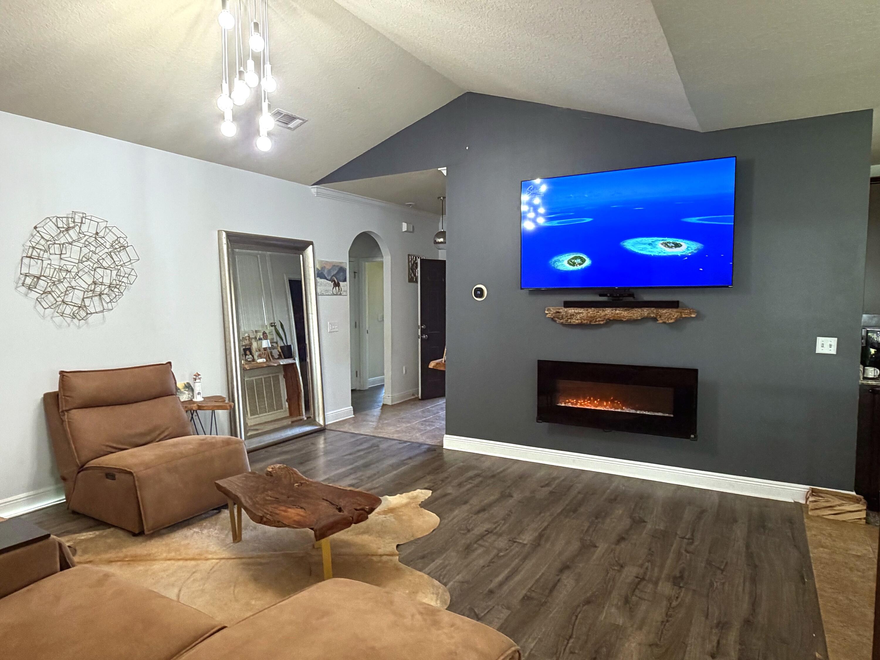 DRIFTWOOD ESTATES - Residential