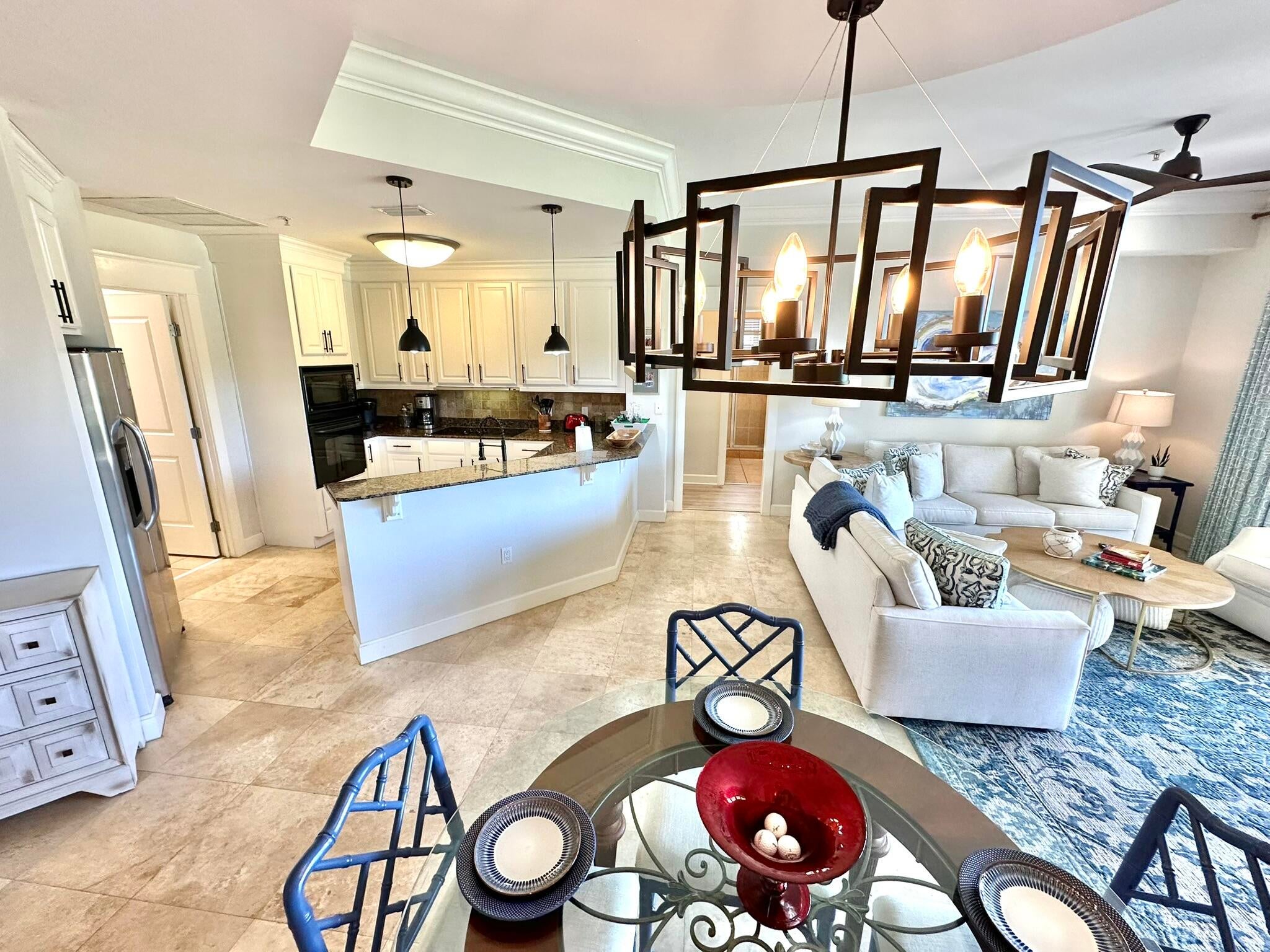 PINE RIDGE VILLAS - Residential