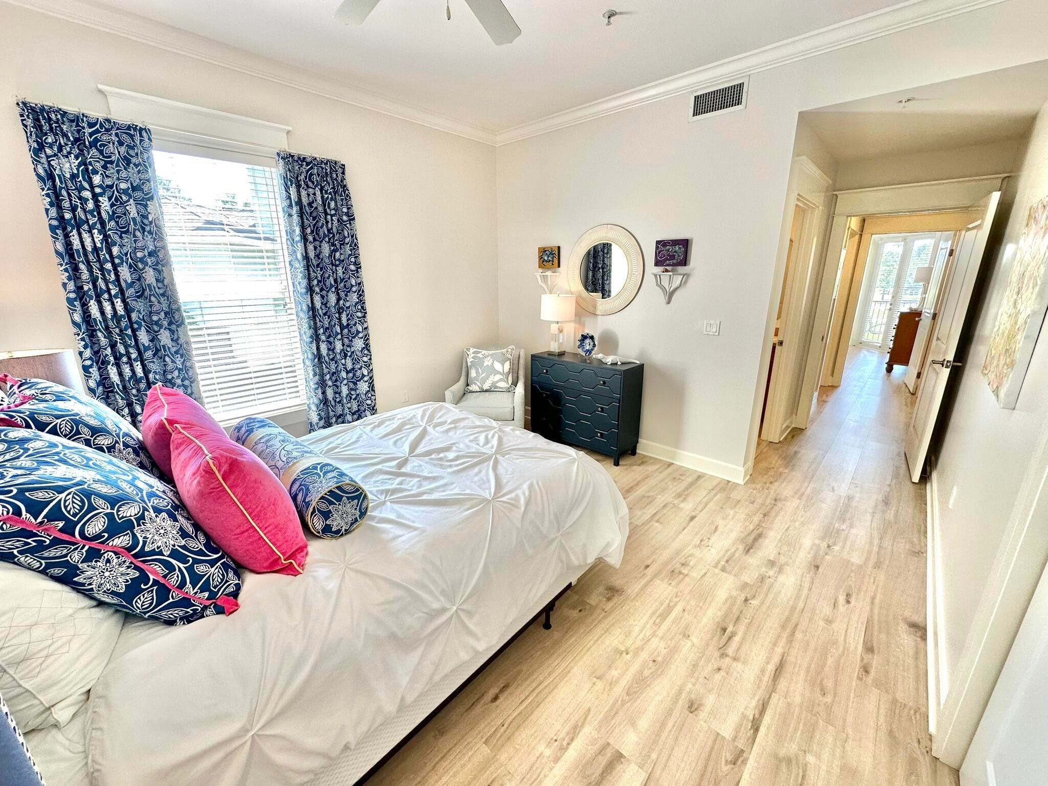 PINE RIDGE VILLAS - Residential
