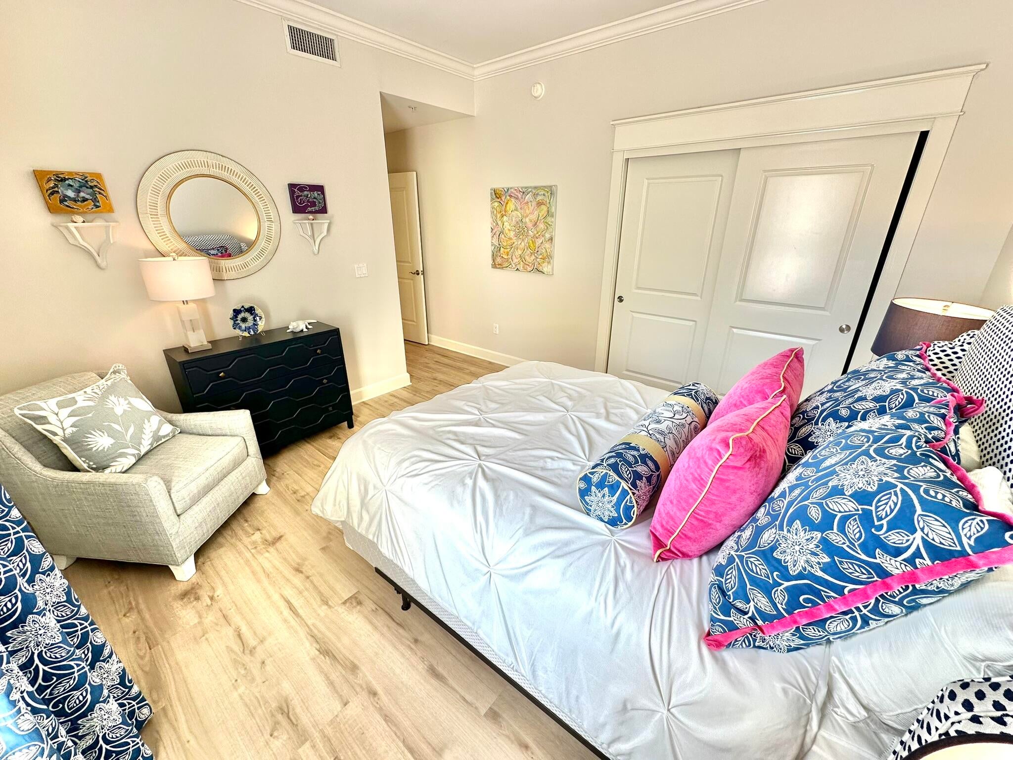 PINE RIDGE VILLAS - Residential