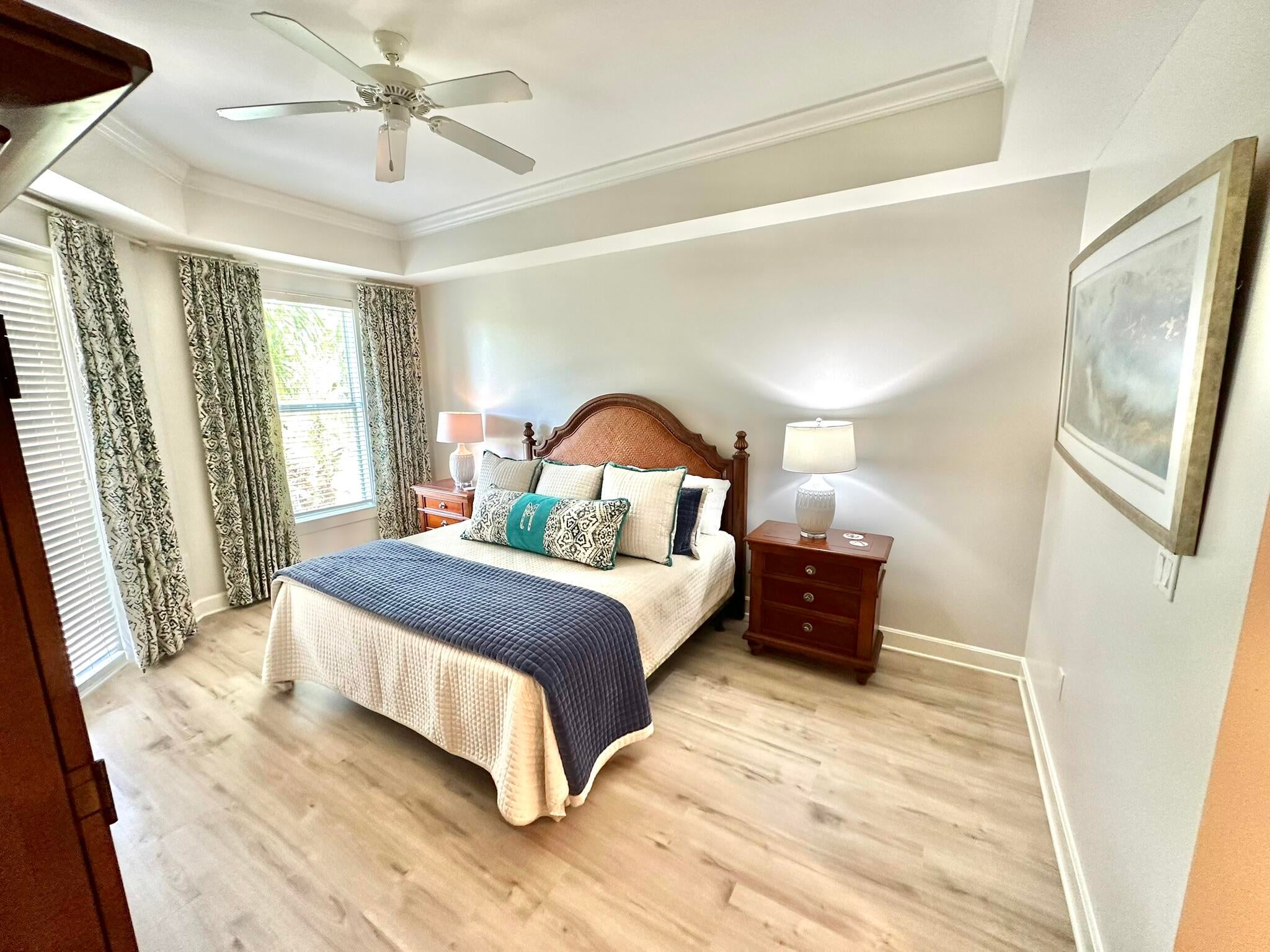 PINE RIDGE VILLAS - Residential