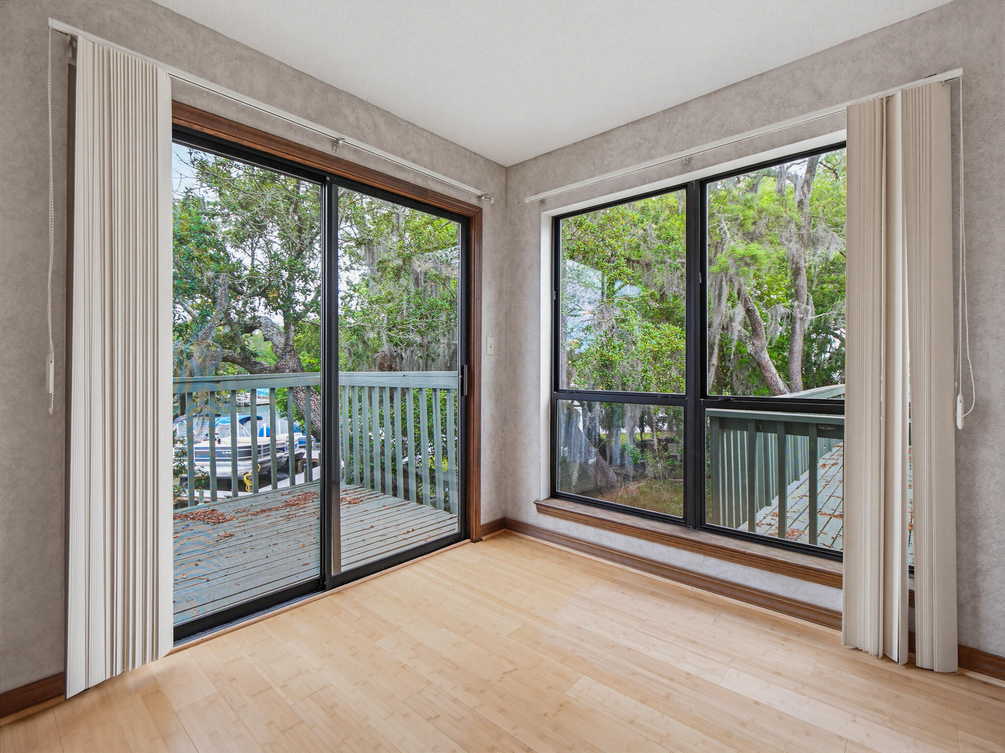 KIDD BAYOU OAKS - Residential