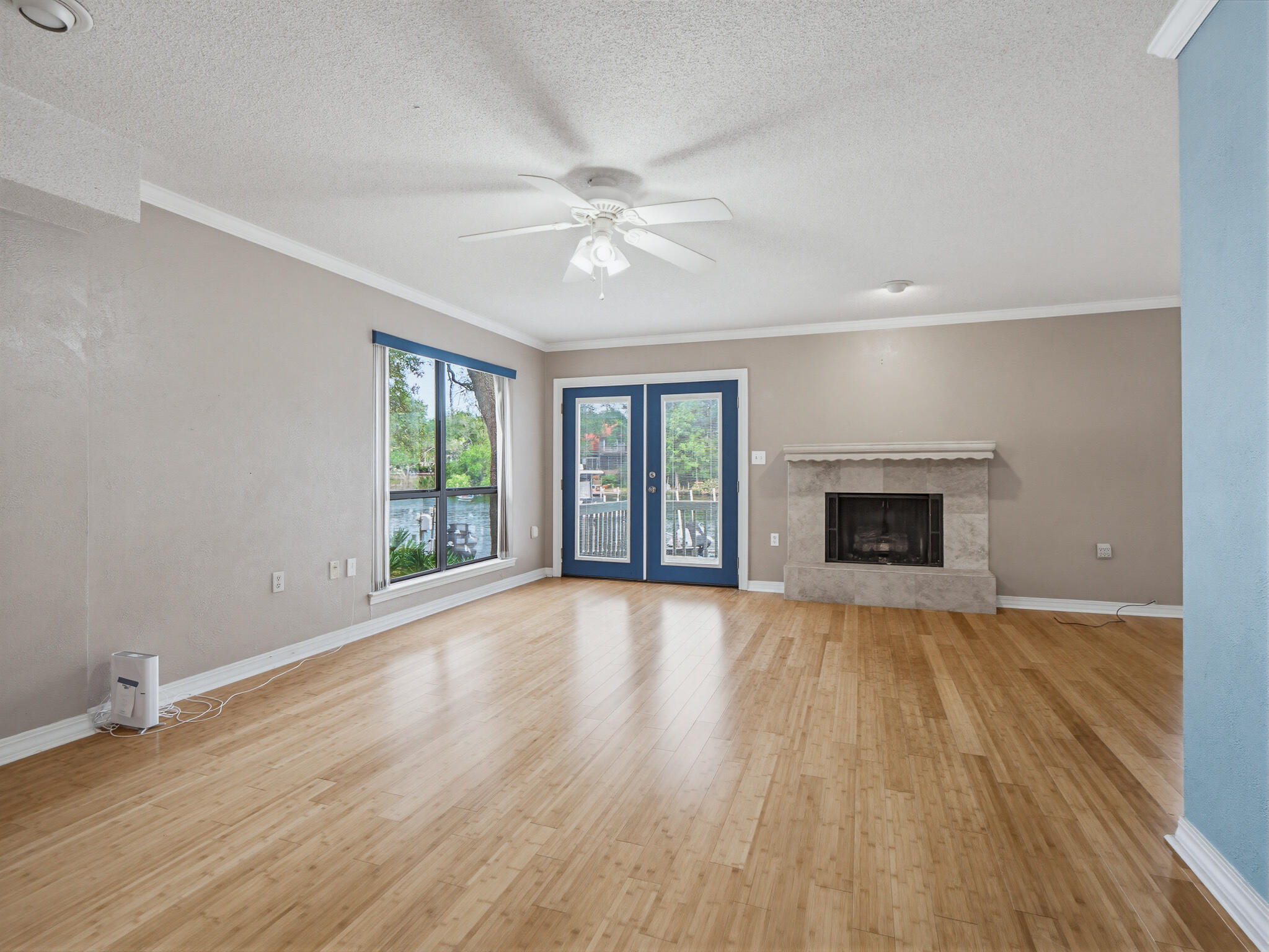 KIDD BAYOU OAKS - Residential