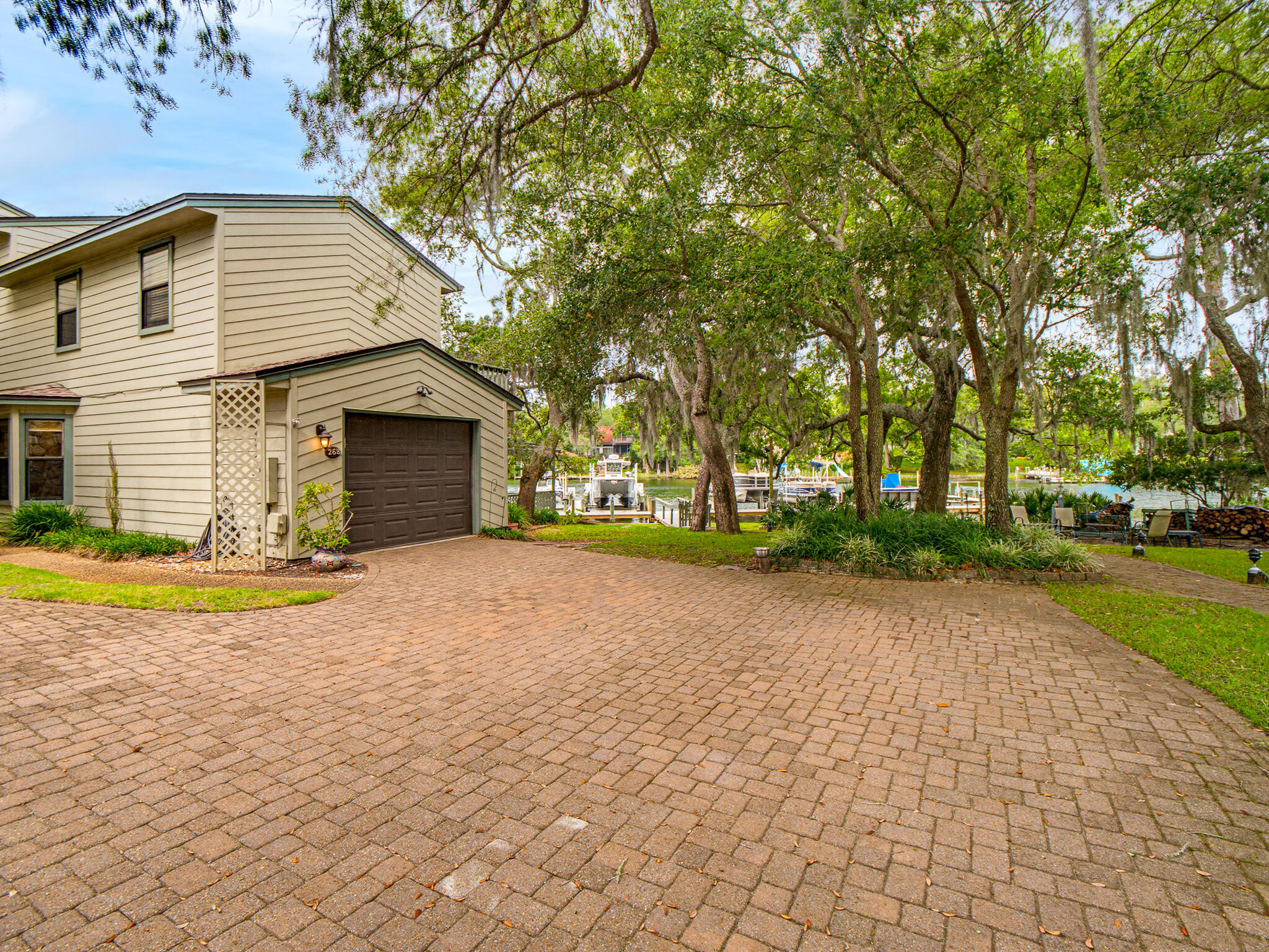 KIDD BAYOU OAKS - Residential