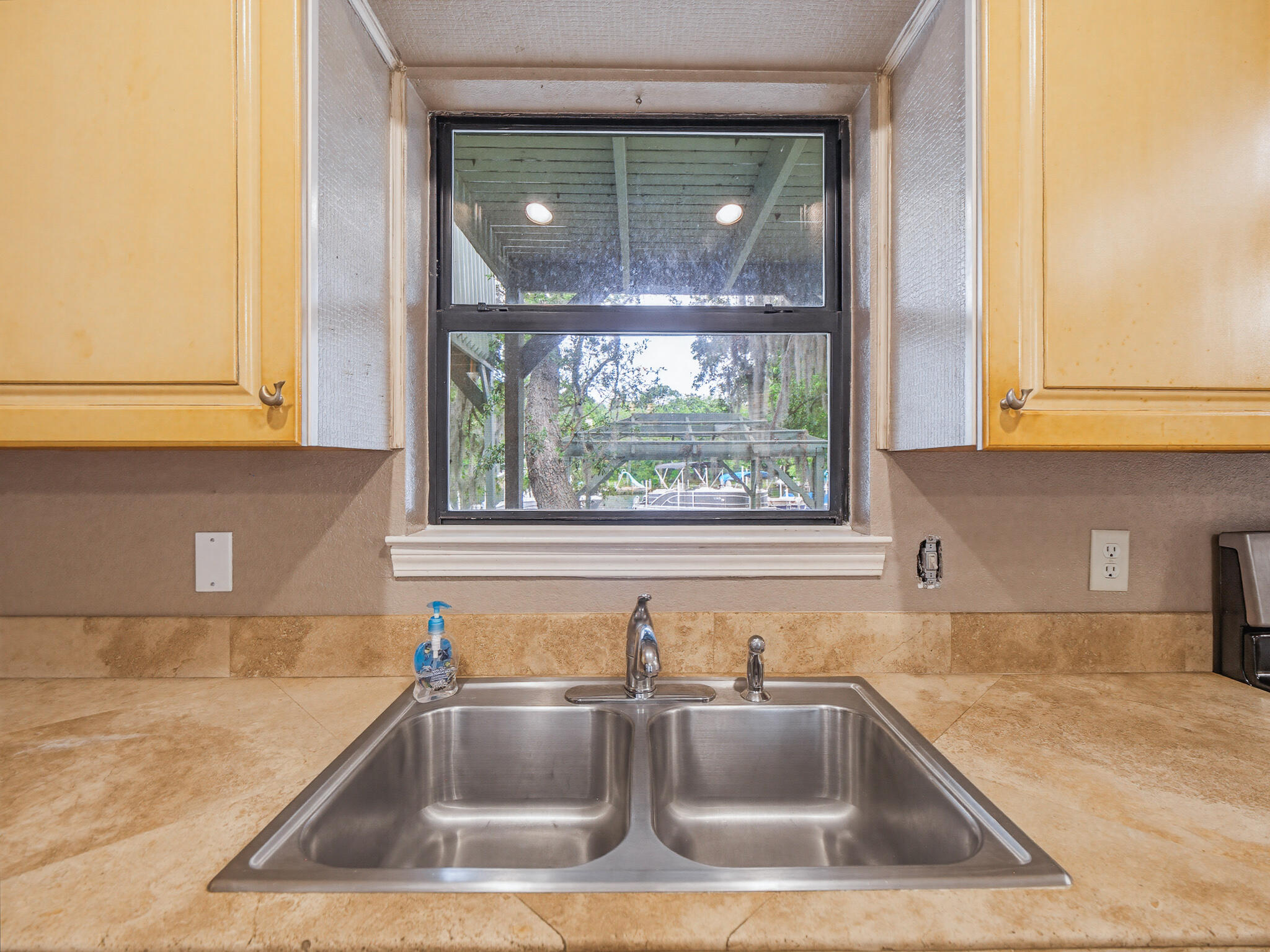 KIDD BAYOU OAKS - Residential