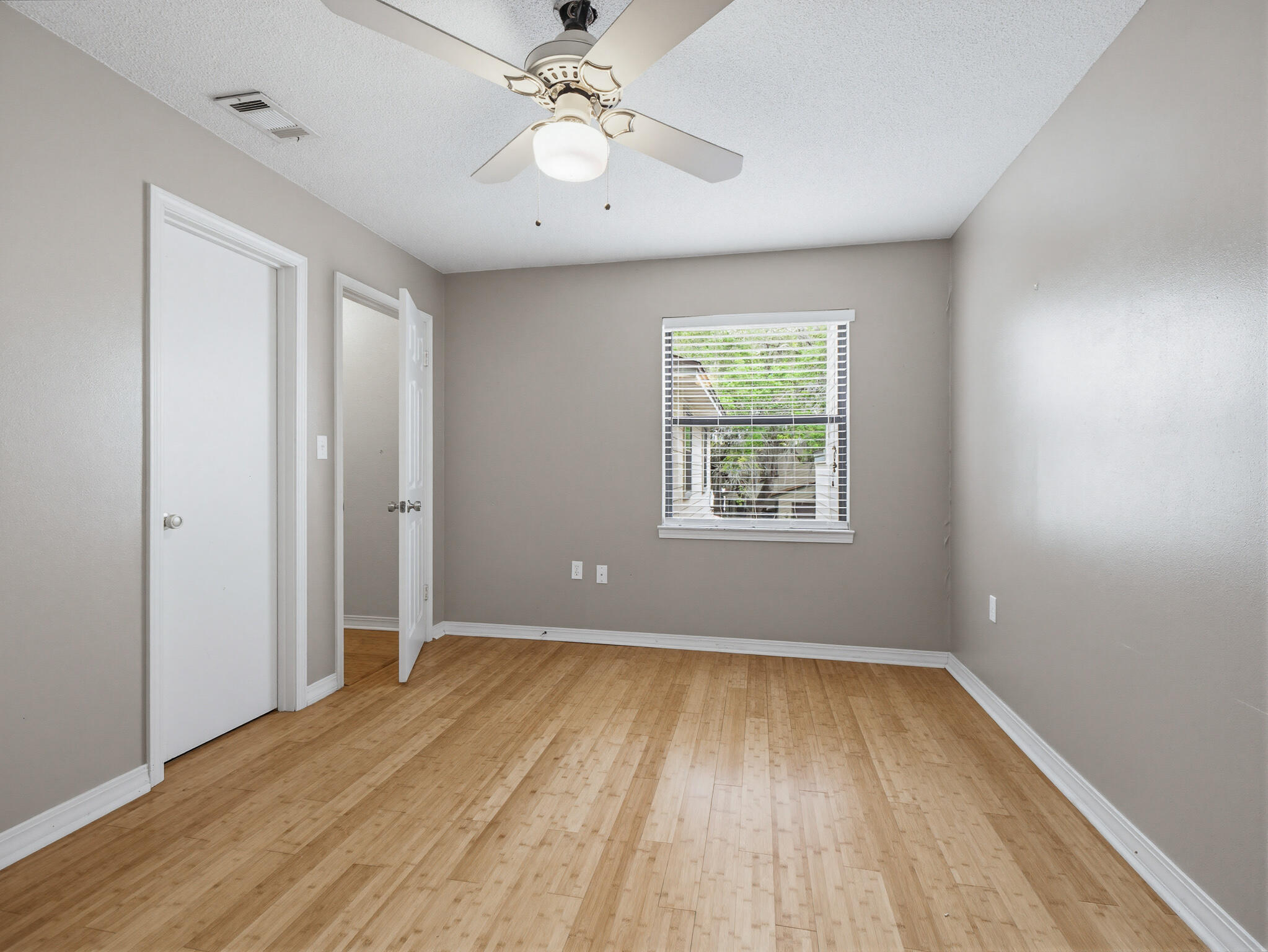 KIDD BAYOU OAKS - Residential