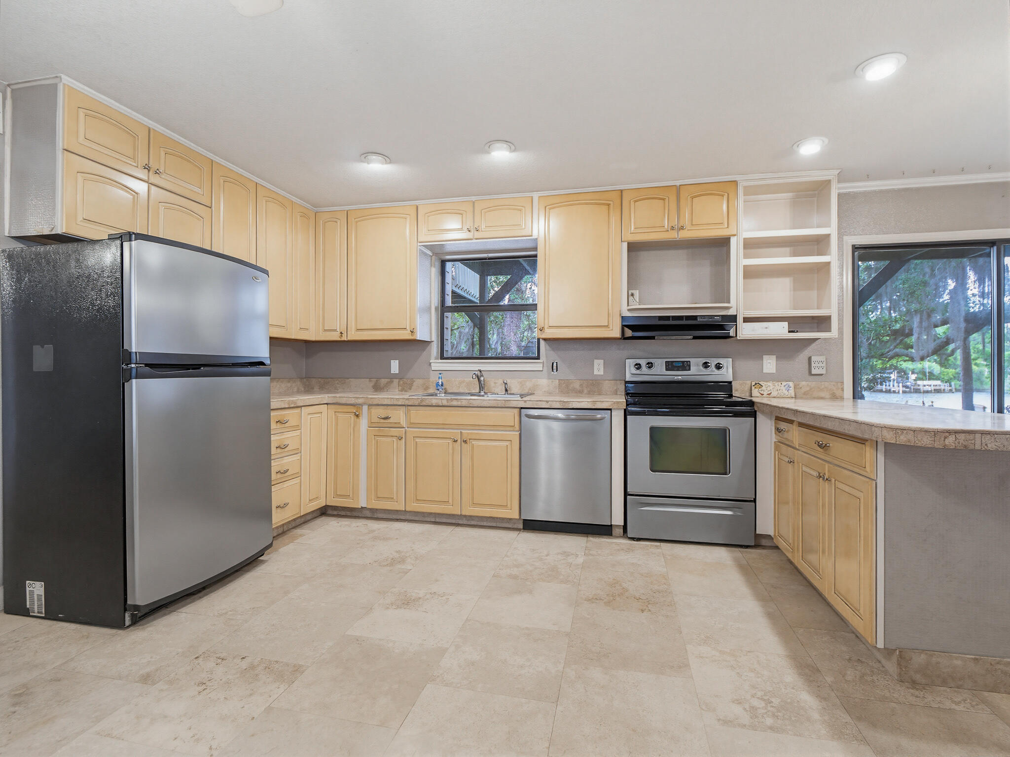 KIDD BAYOU OAKS - Residential