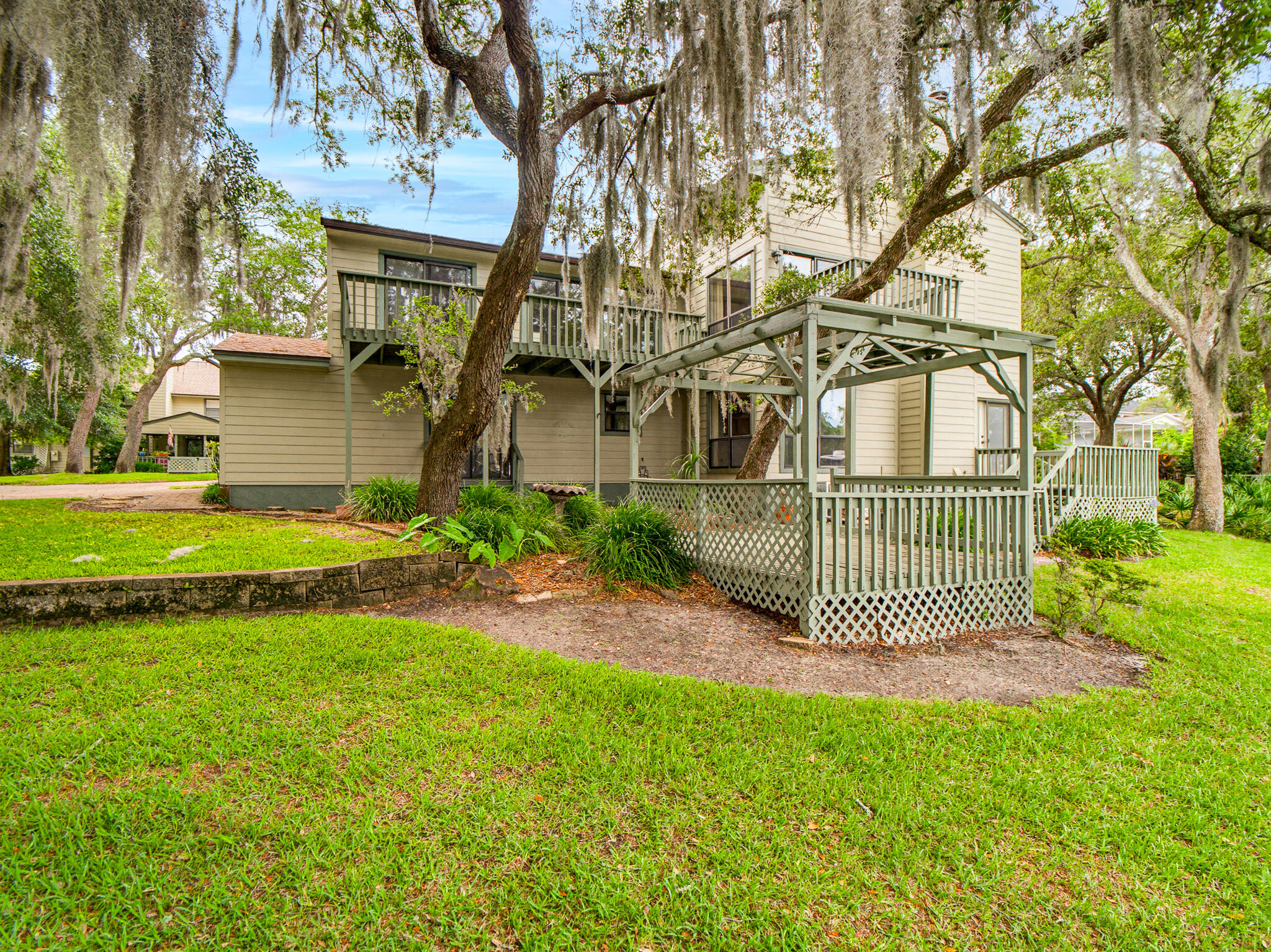 KIDD BAYOU OAKS - Residential