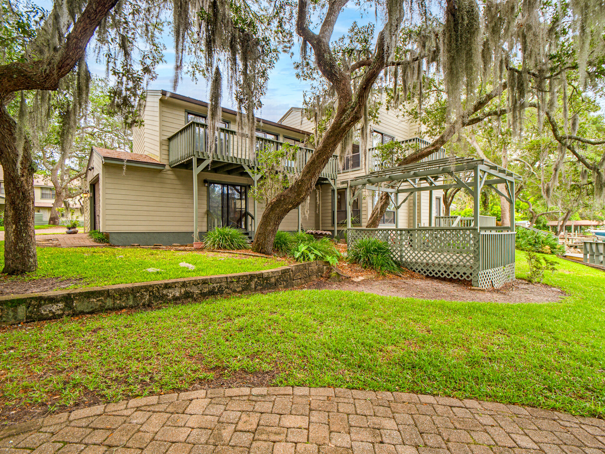 KIDD BAYOU OAKS - Residential