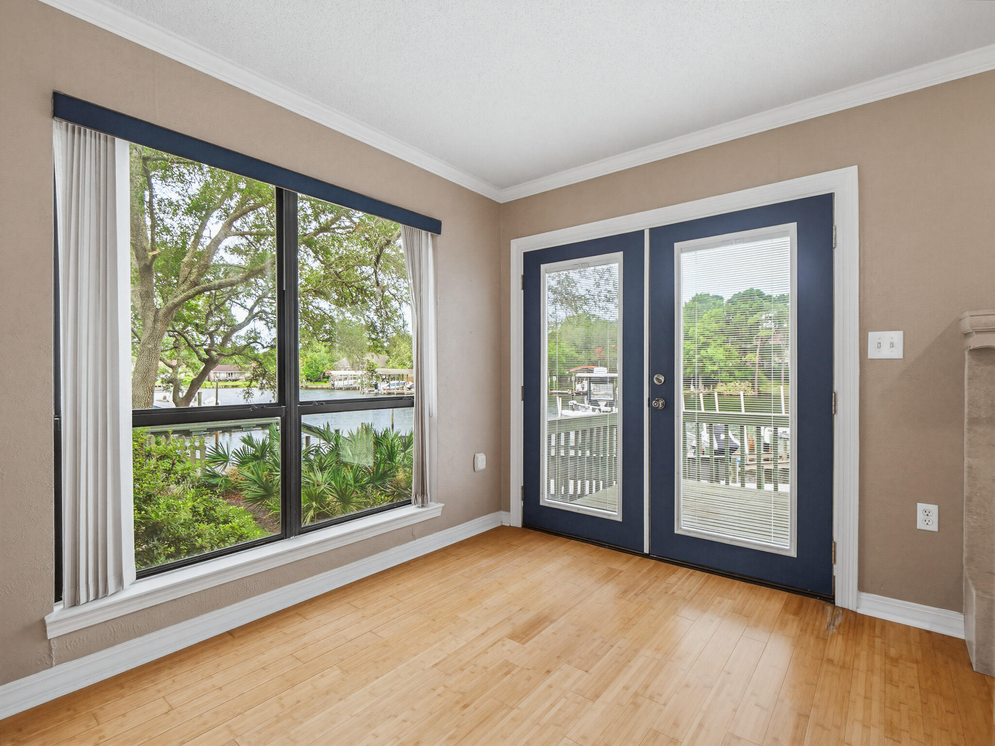 KIDD BAYOU OAKS - Residential