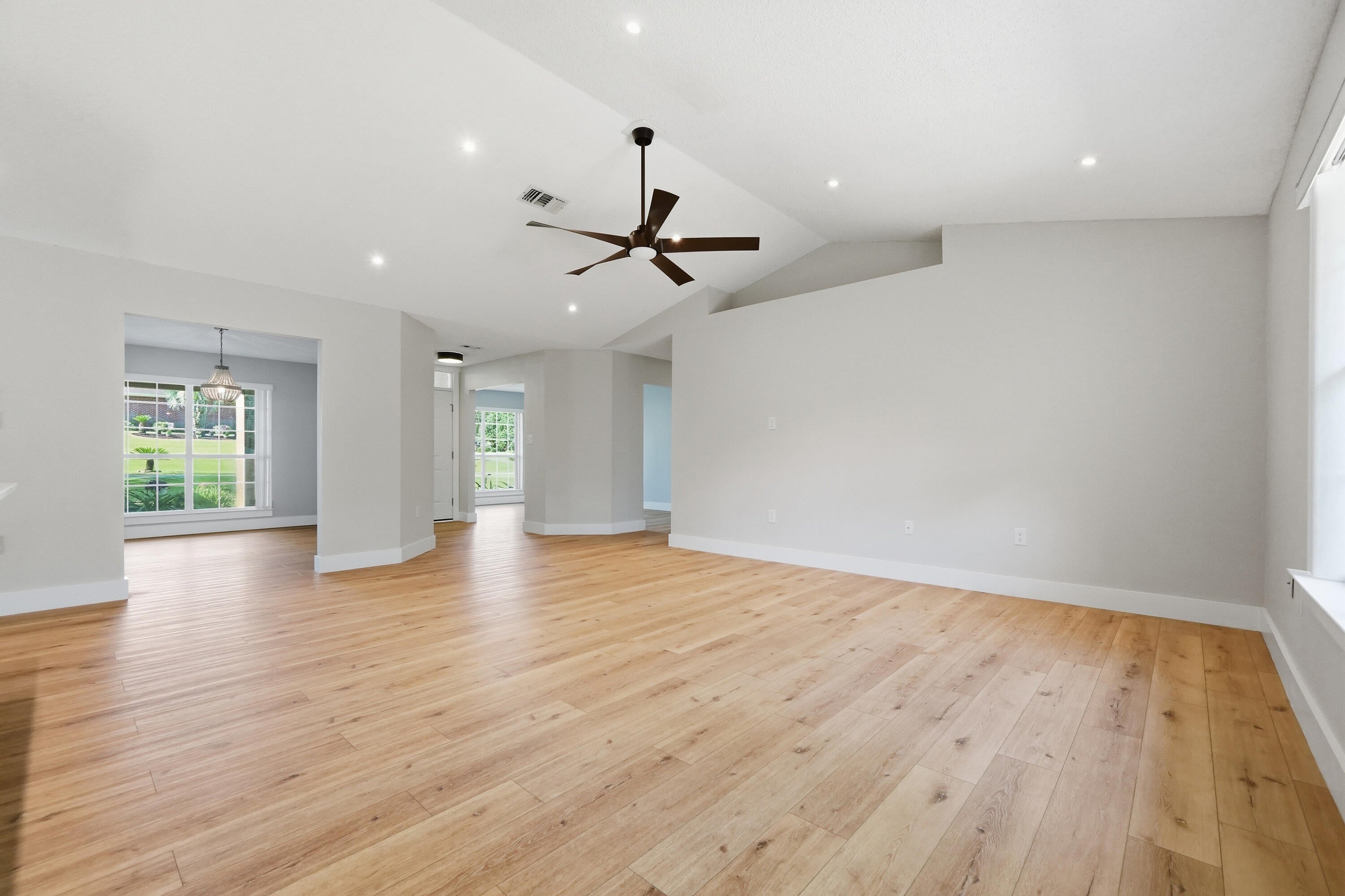 FOXWOOD ADDITION S/D - Residential Lease