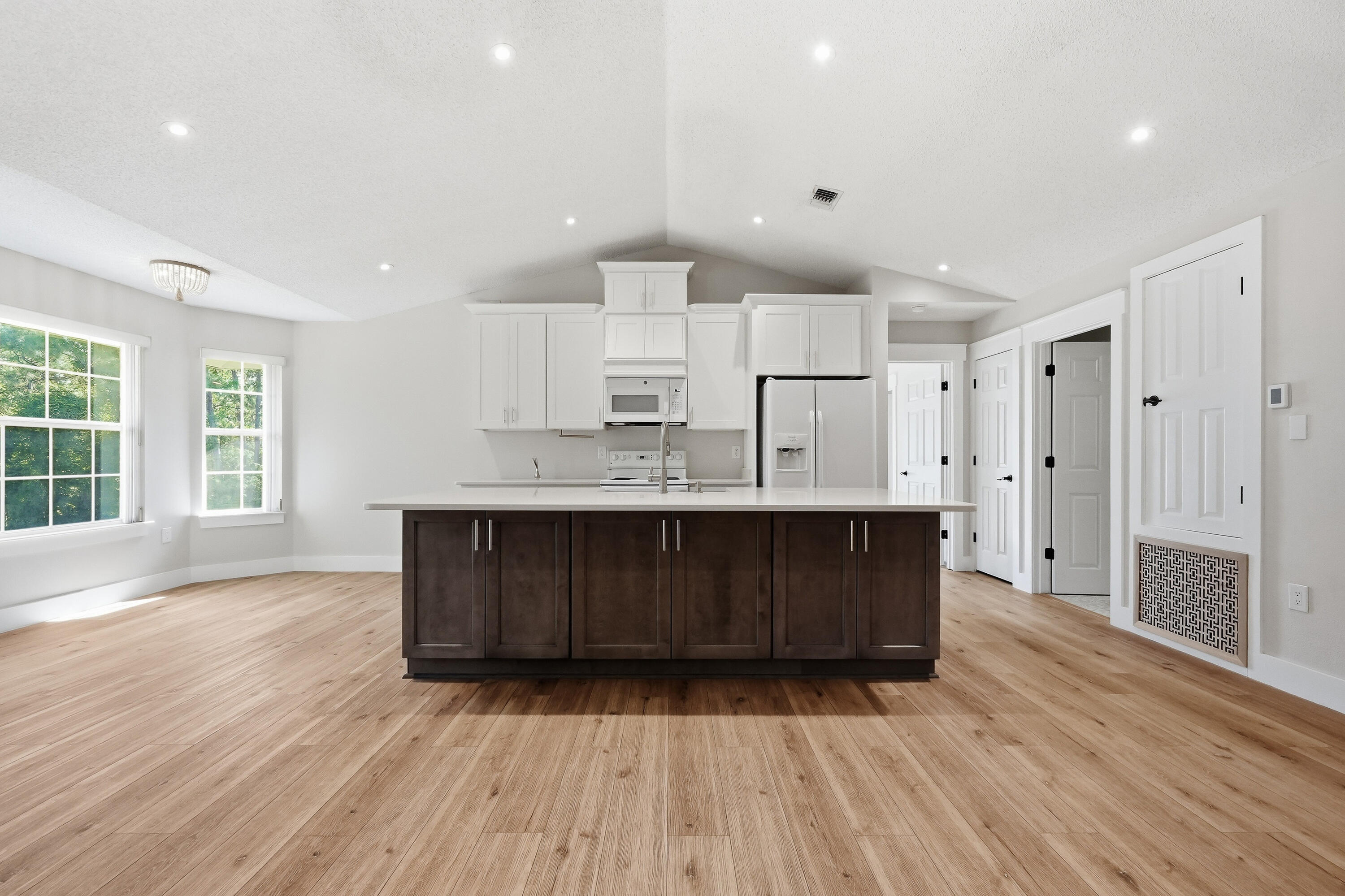 FOXWOOD ADDITION S/D - Residential Lease