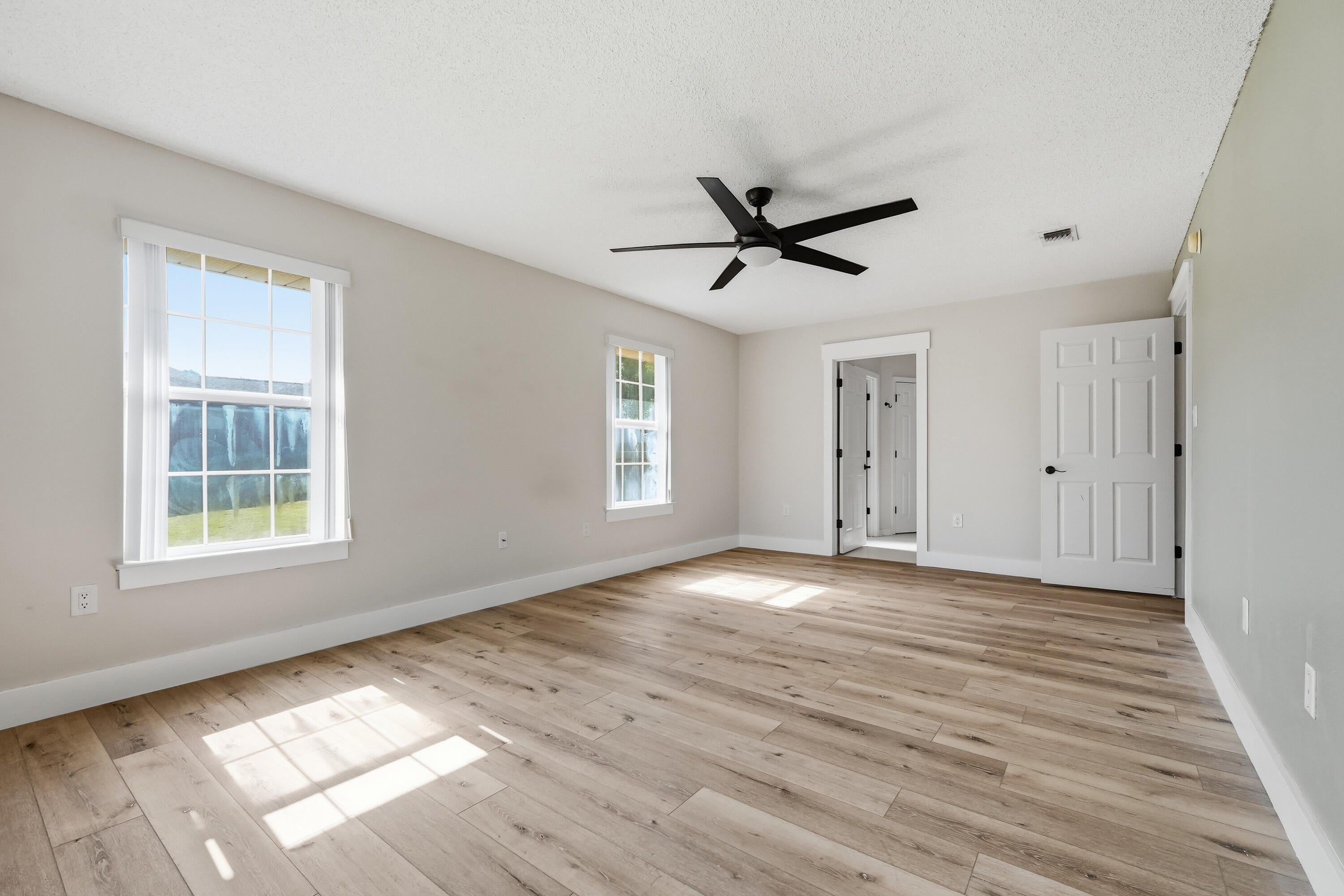 FOXWOOD ADDITION S/D - Residential Lease