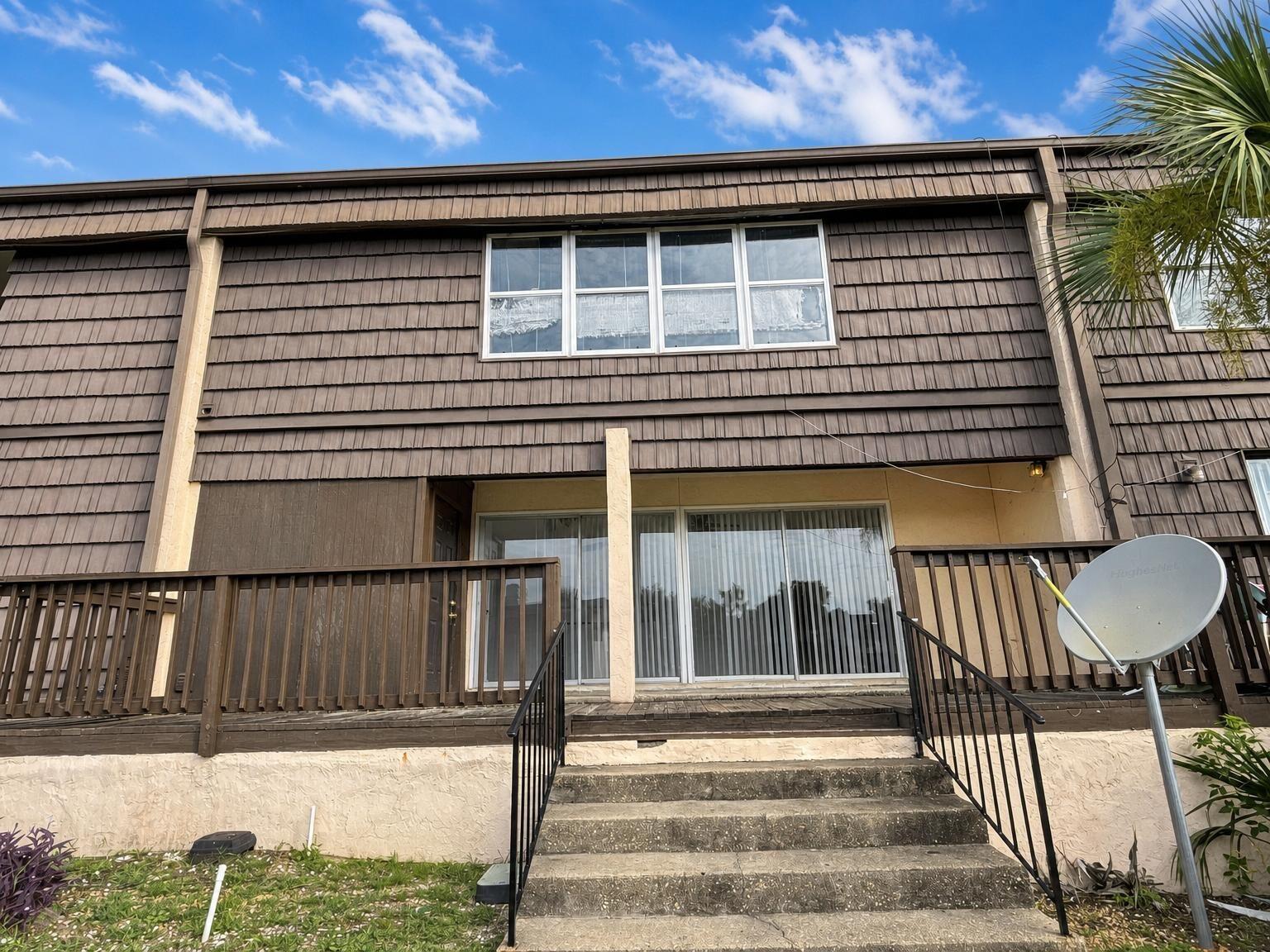 SPANISH VILLAS CONDO - Residential Lease