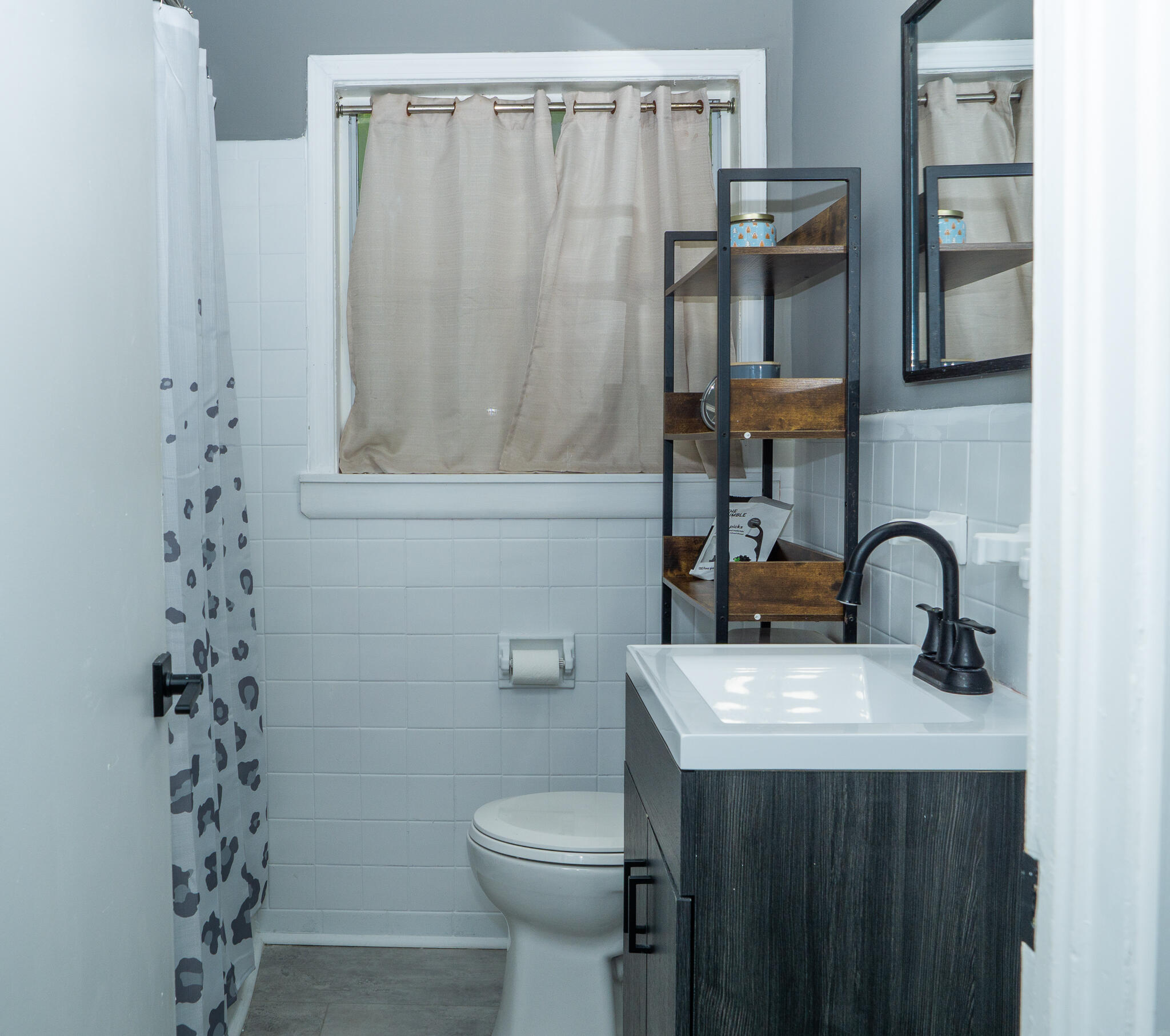 VESTA HEIGHTS 1ST ADDN - Residential