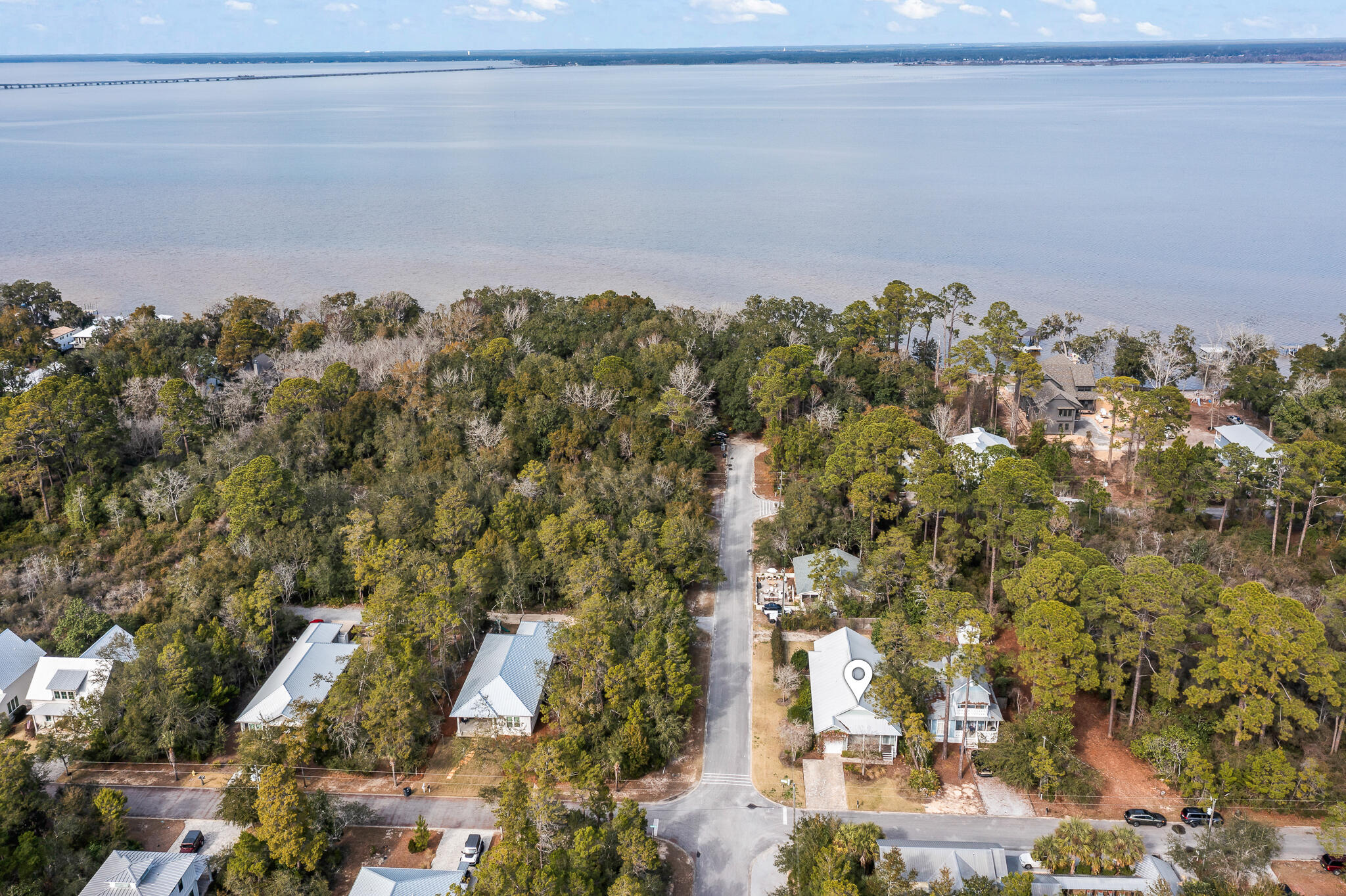 MAGNOLIA BEACH - Residential