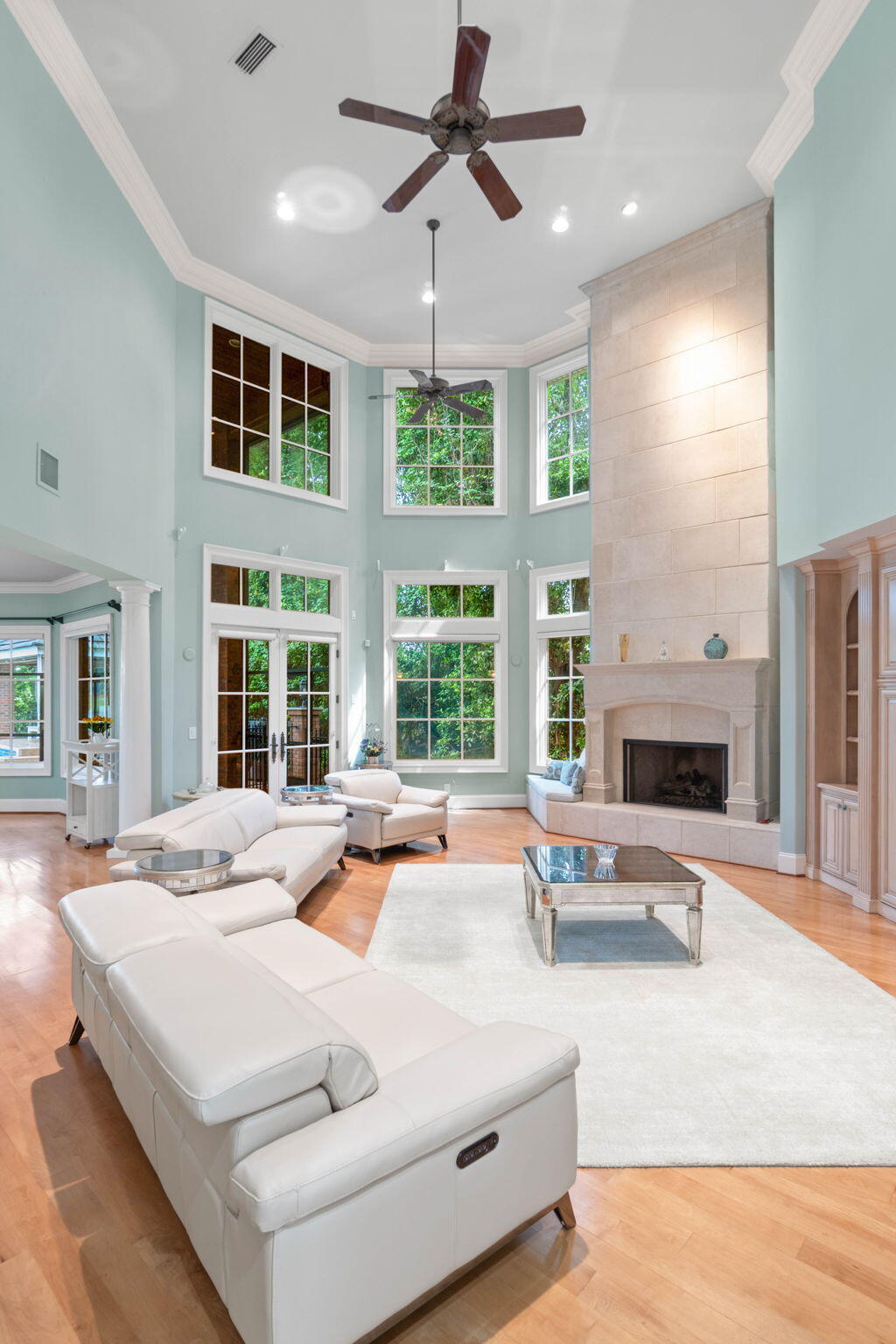 KELLY PLANTATION - Residential