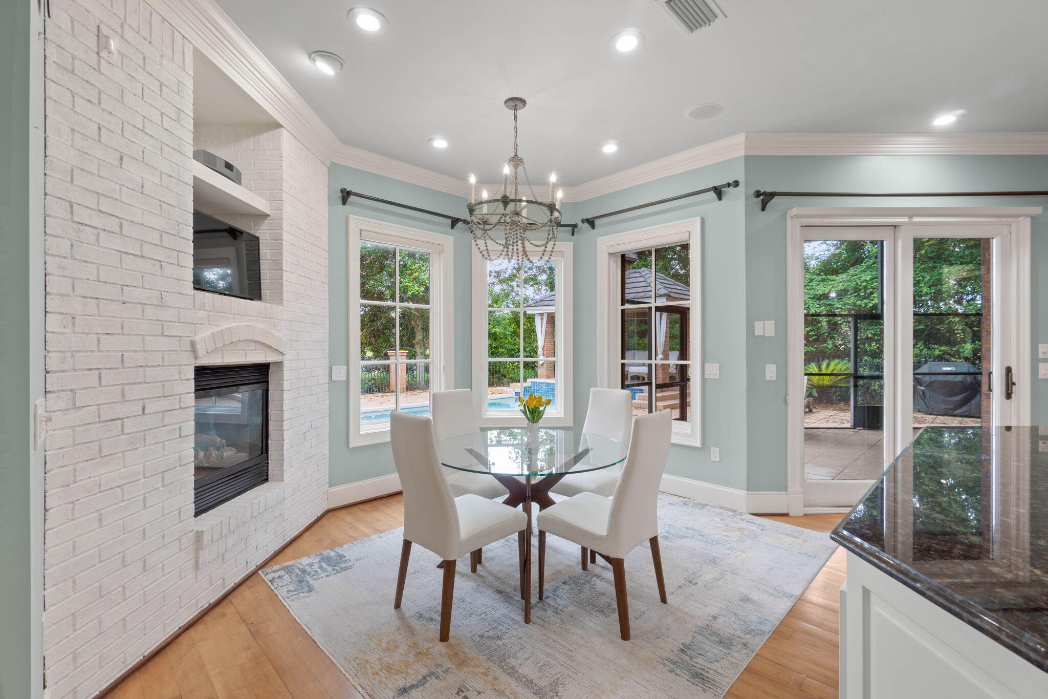 KELLY PLANTATION - Residential