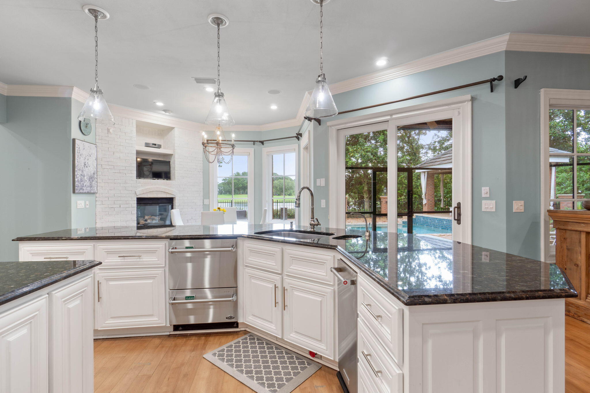 KELLY PLANTATION - Residential