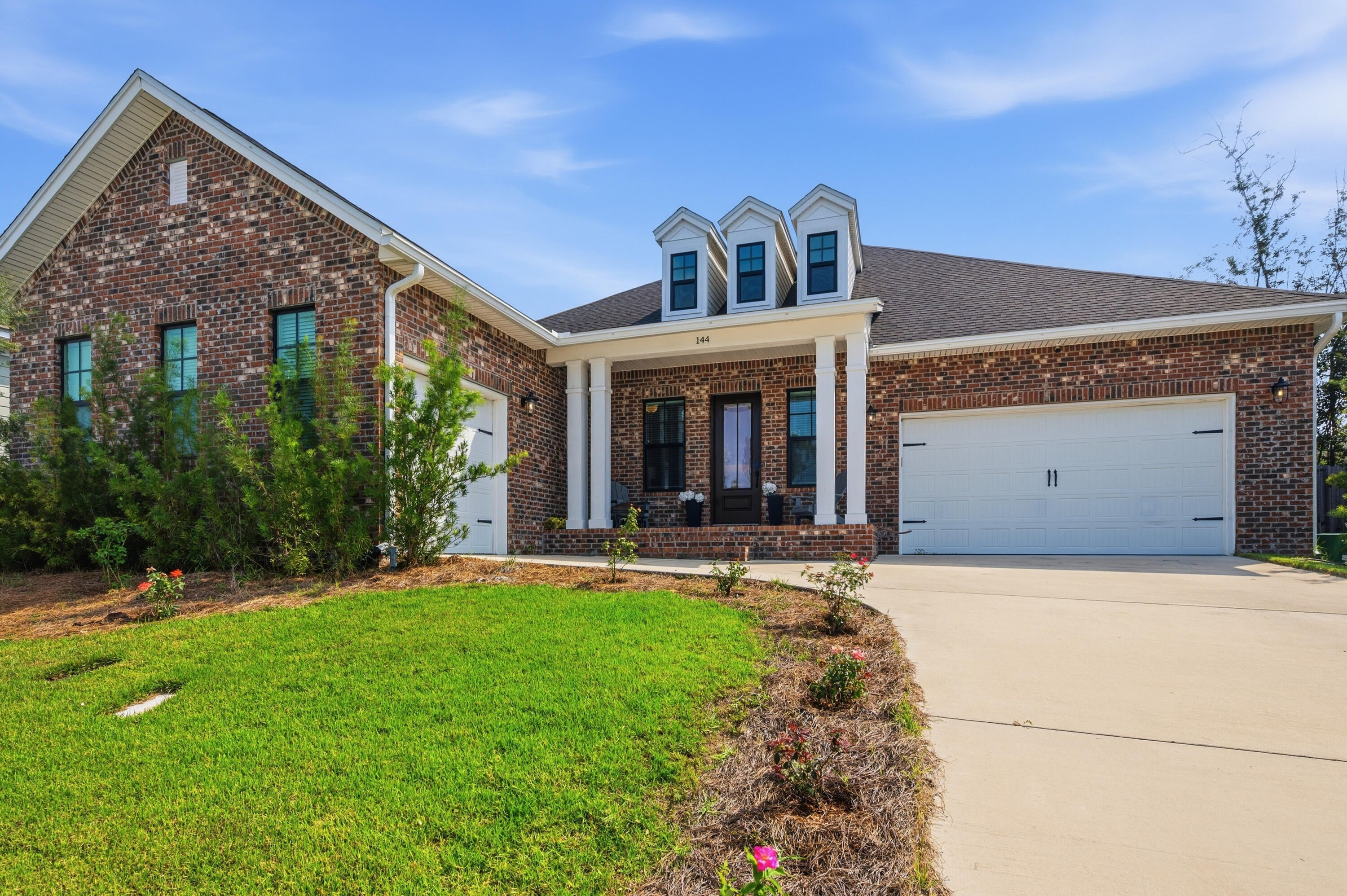 Deer Moss Creek - Residential