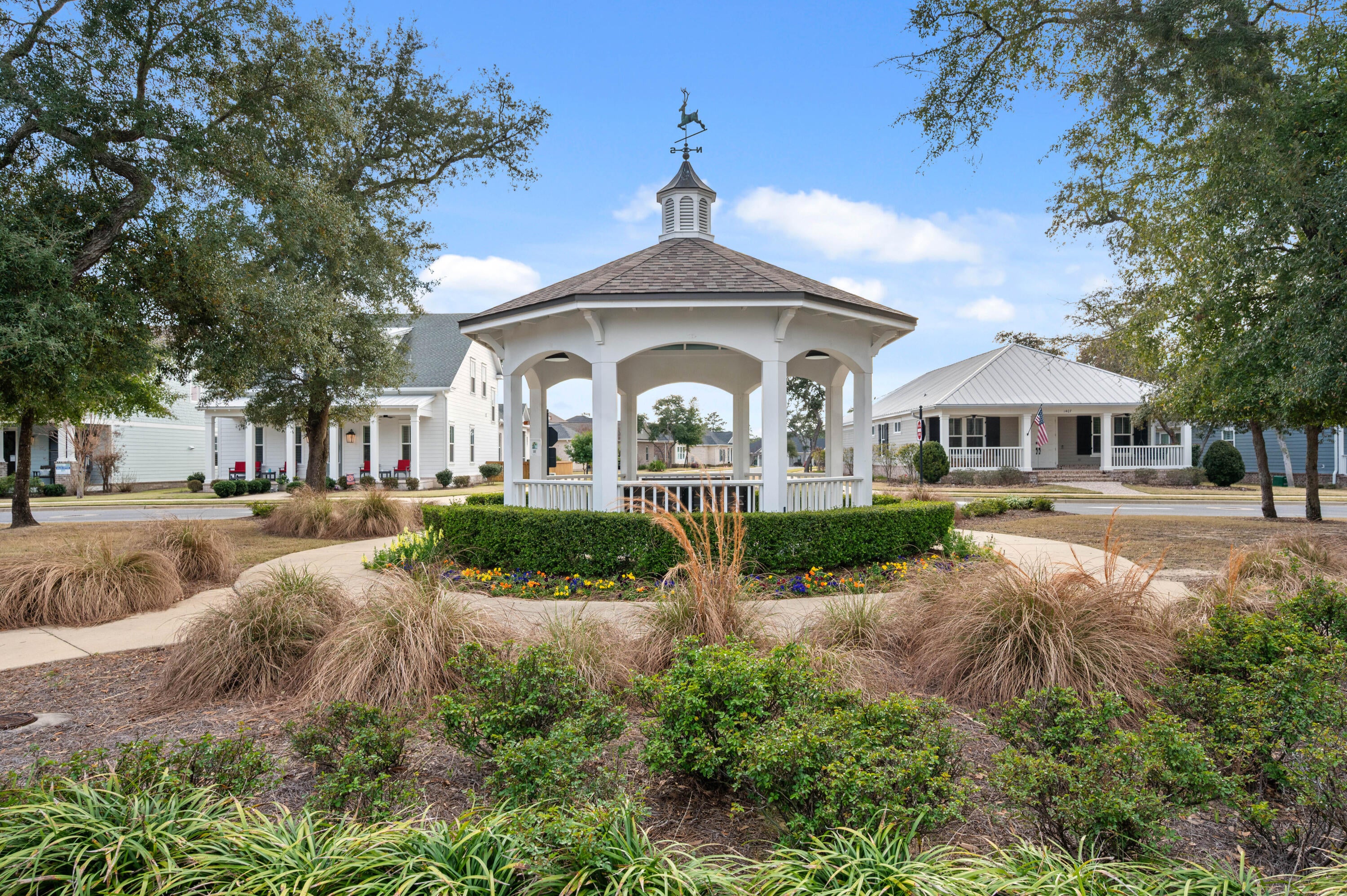 Deer Moss Creek - Residential