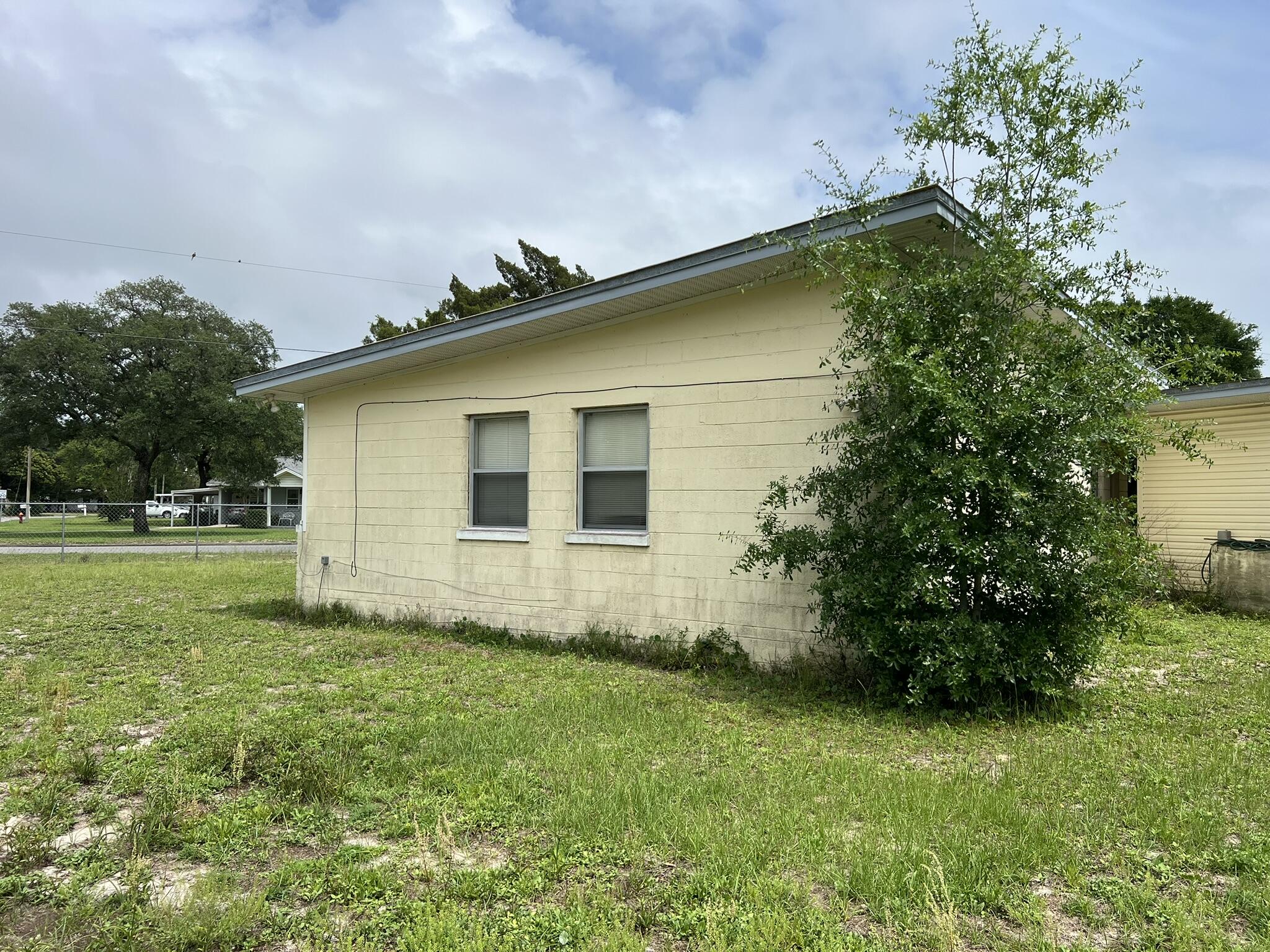 GARNIERS BEACH 2ND - Residential