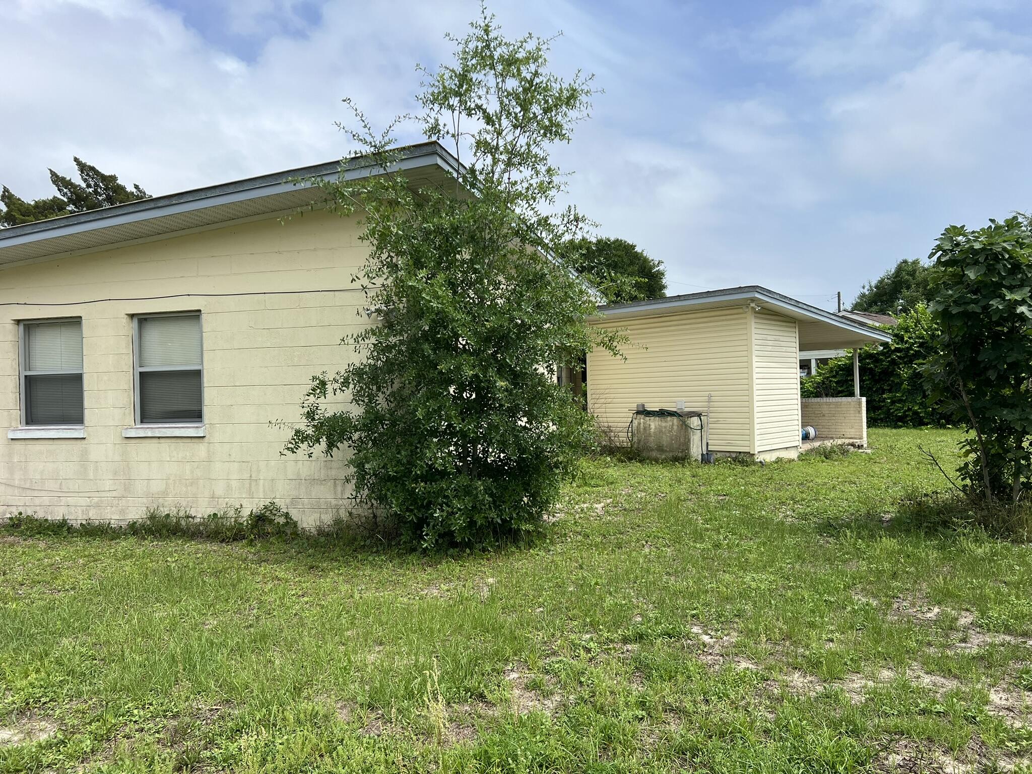 GARNIERS BEACH 2ND - Residential