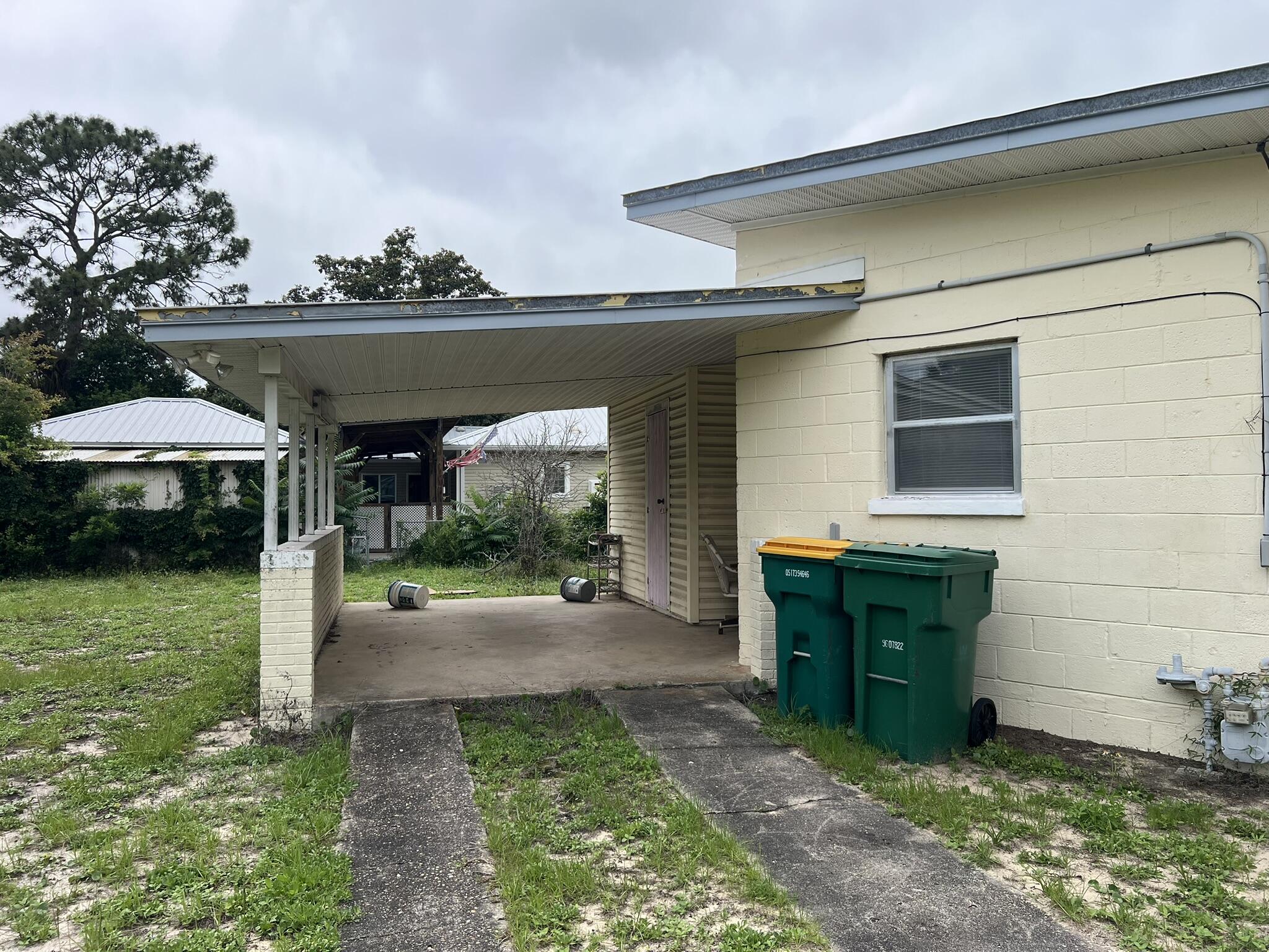 GARNIERS BEACH 2ND - Residential